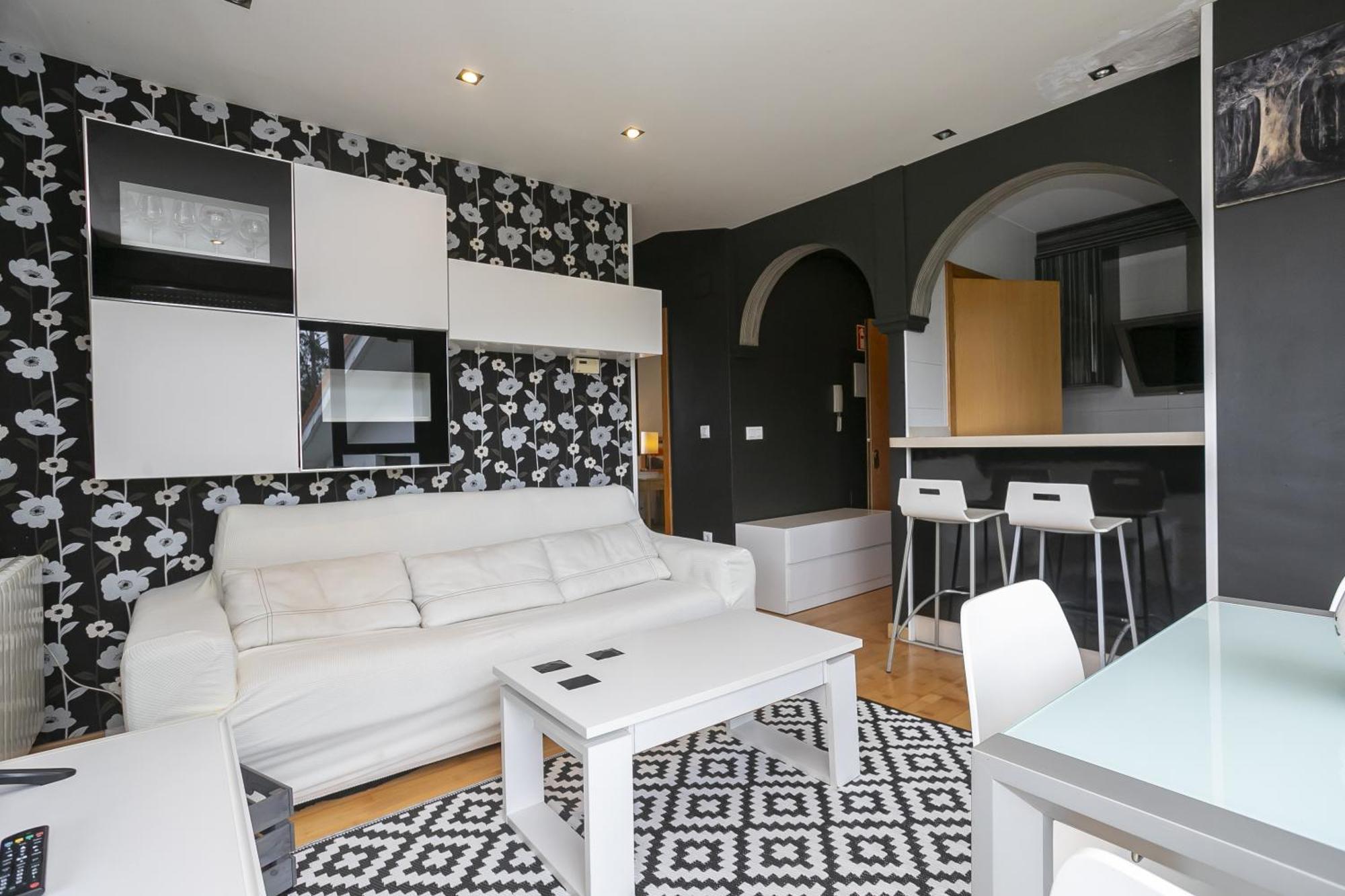 Apartamento En Con Piscina Valoria