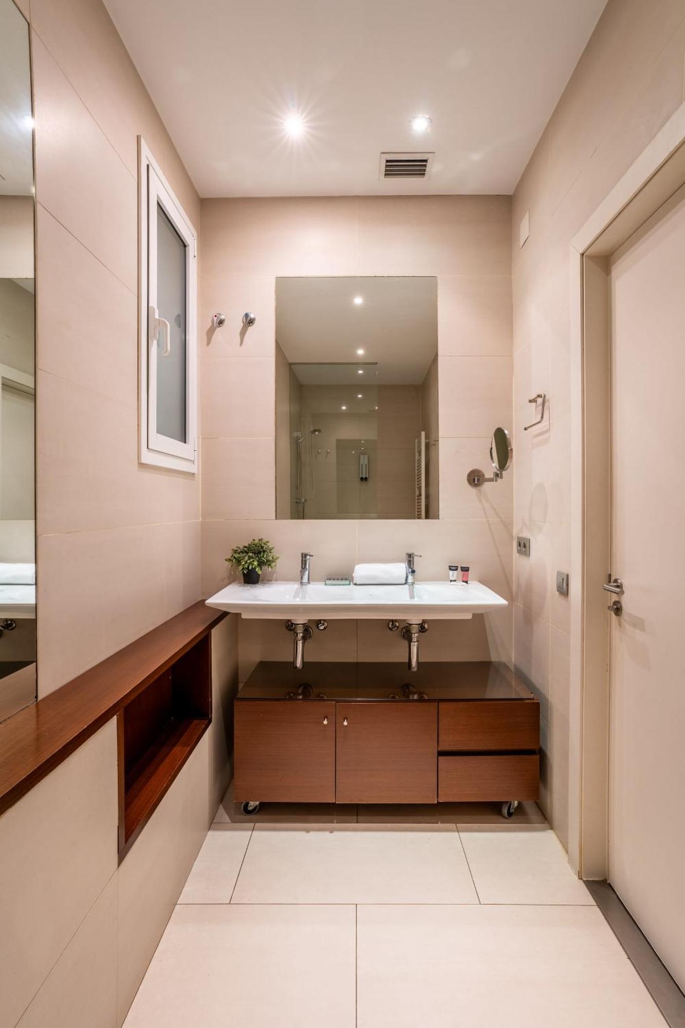 Apartamento Classy 3bed 3bath In Eixample *