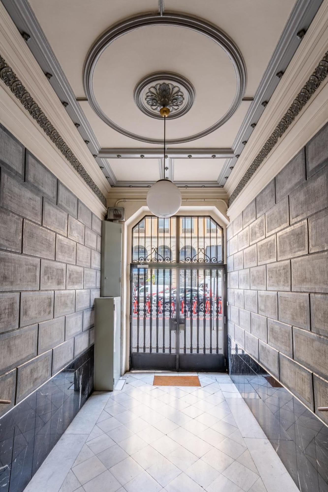 Classy 3bed 3bath In Eixample Apartamento
