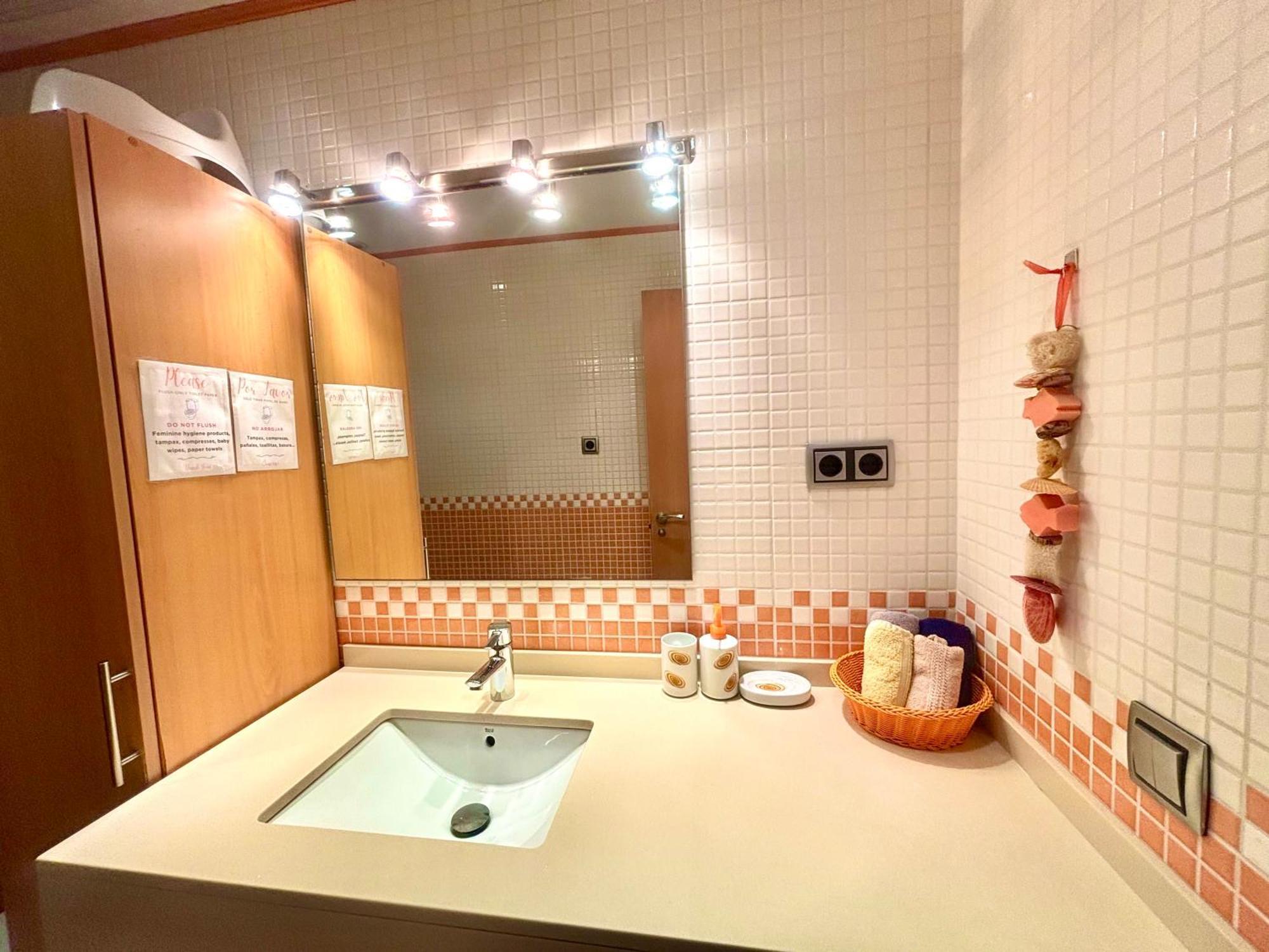 Increible Casa Frente Al Mar , Planta Baja Apartamento Torredembarra