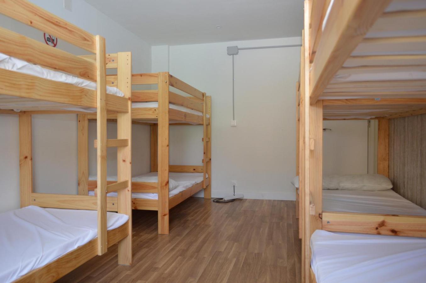 Gares Hostal Puente la Reina