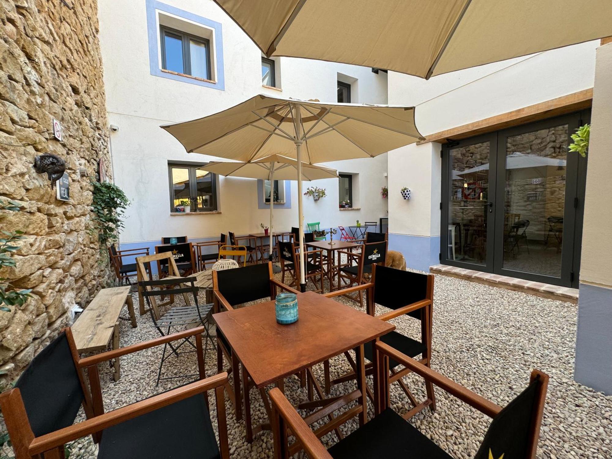 Casa Don Pelayo Boutique & Cafe Apartment