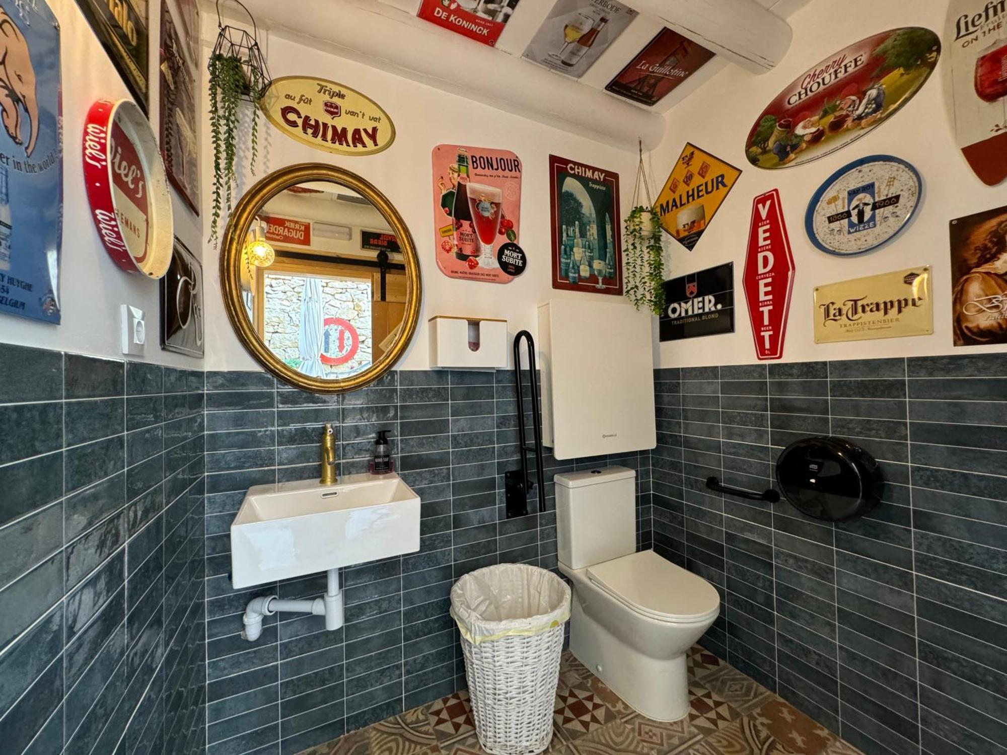 Casa Don Pelayo Boutique & Cafe Apartment