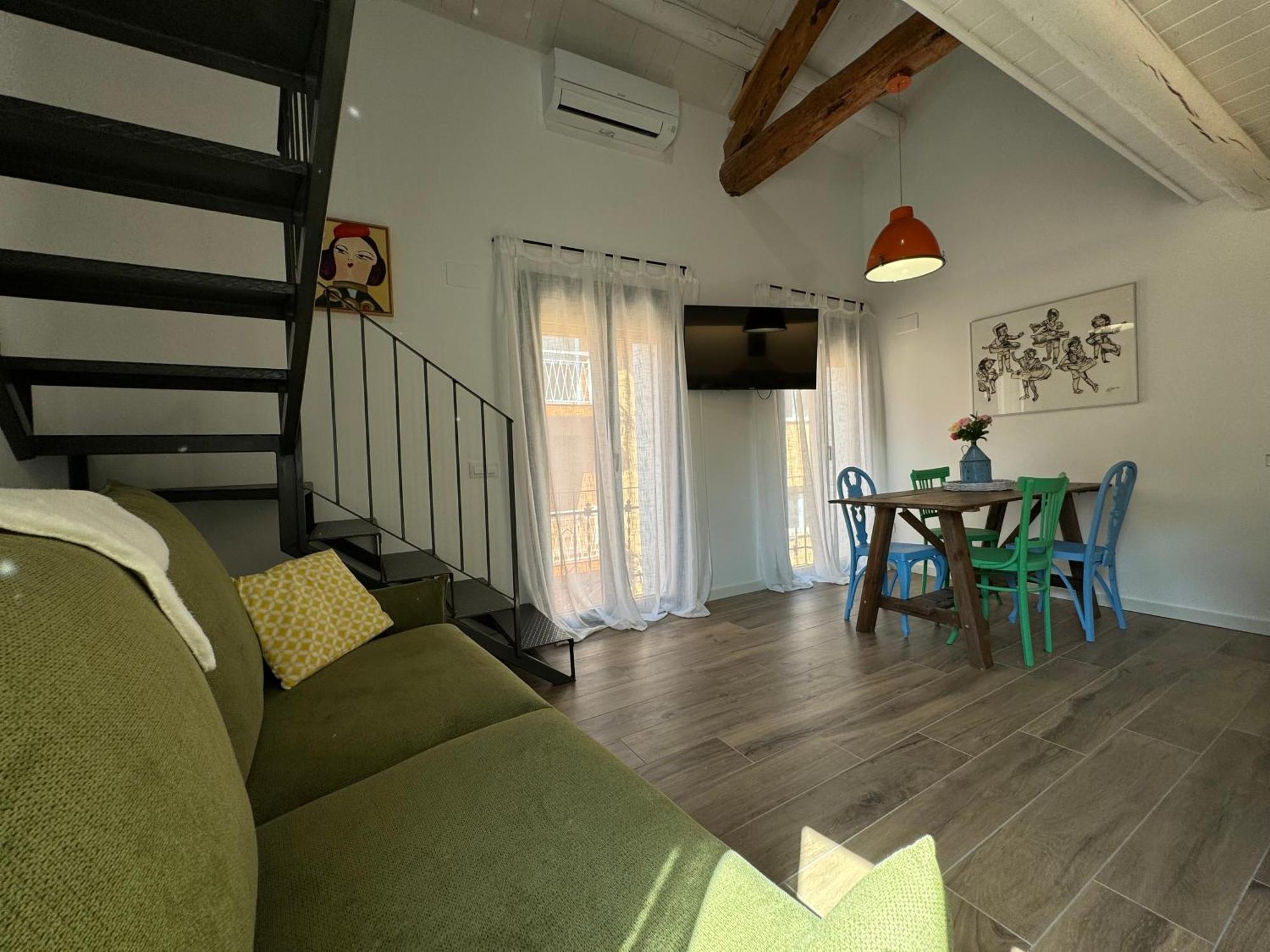 Casa Don Pelayo Boutique & Cafe *