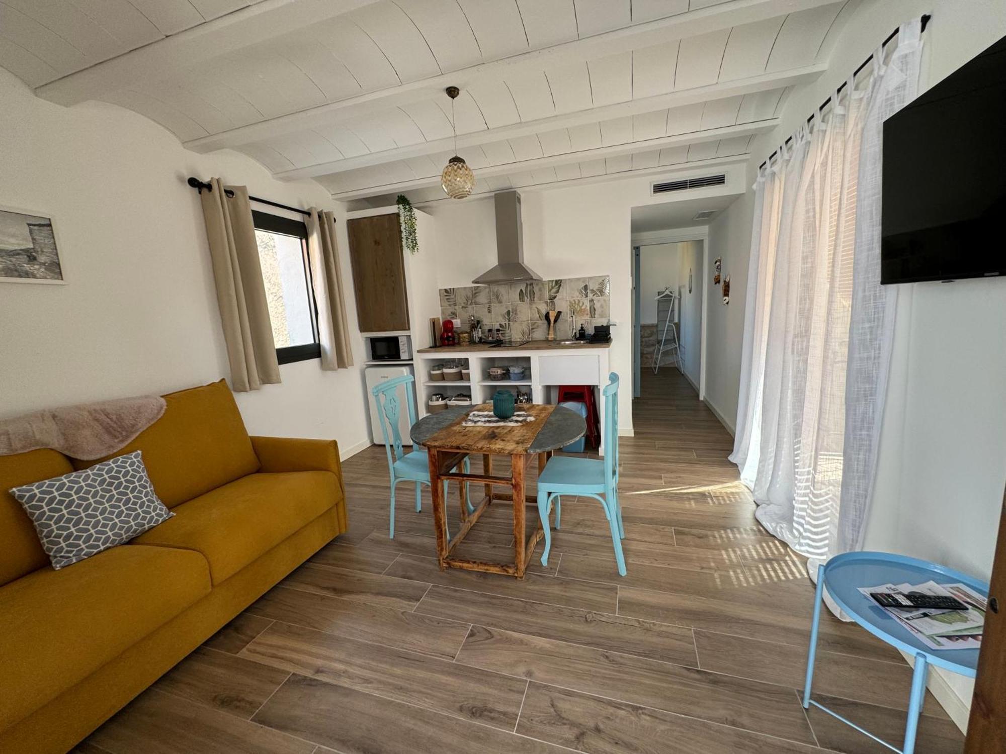 Casa Don Pelayo Boutique & Cafe Apartment