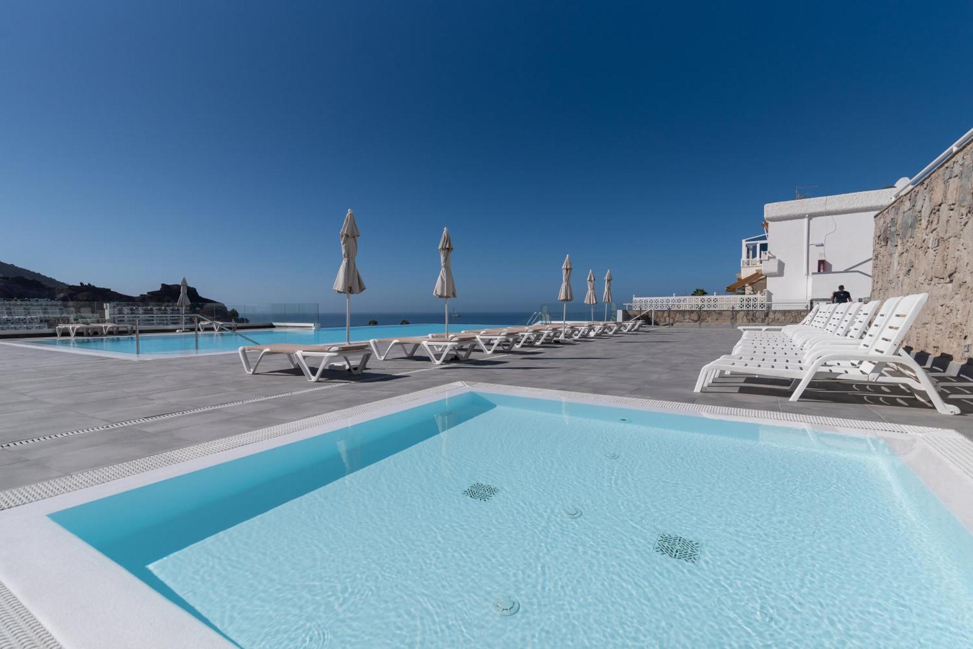 Piscina Infinita Paraiso Puerto Rico Apartamento