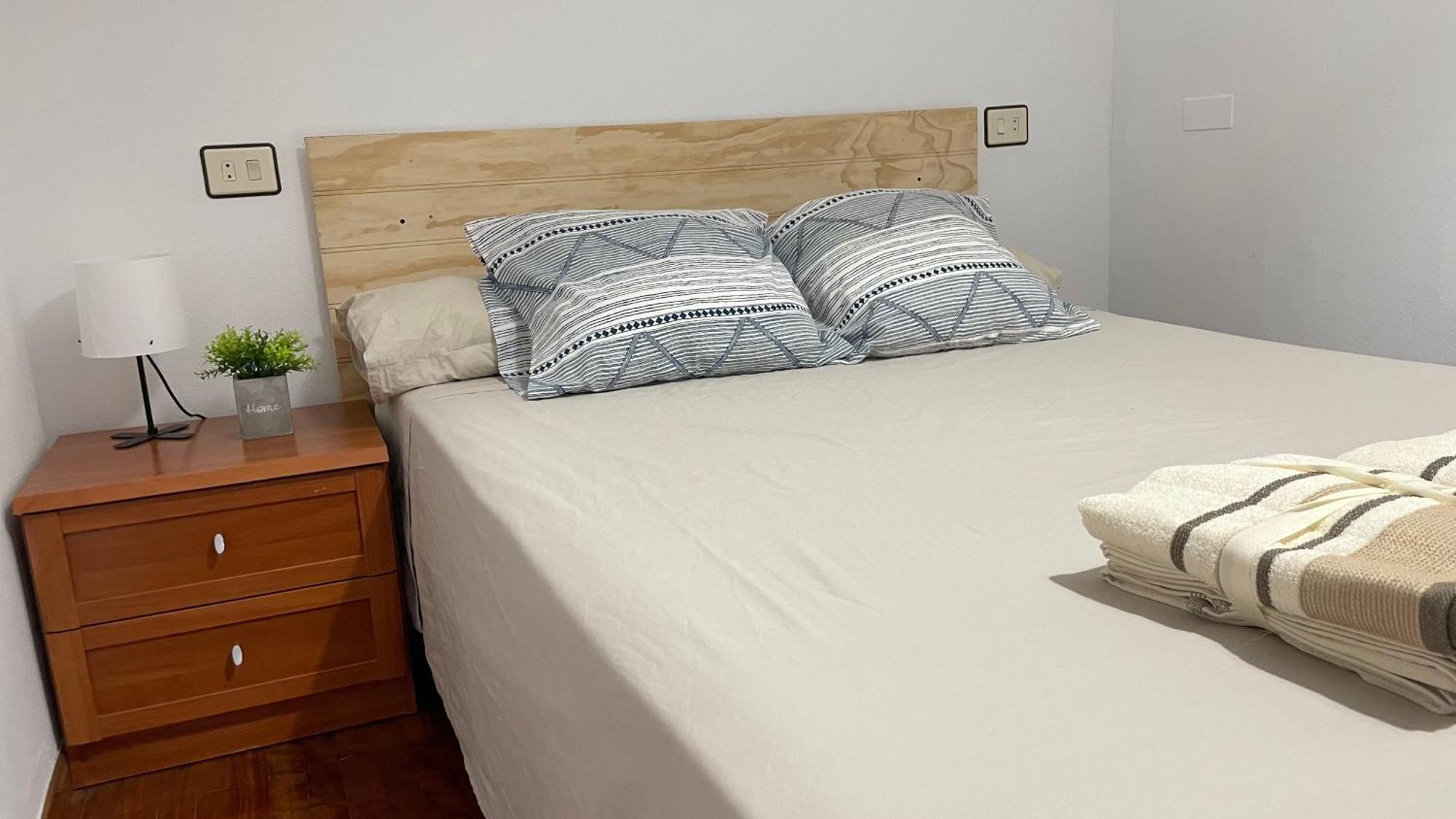 Apartamento Con Parking Y Terraza Con Barbacoa *