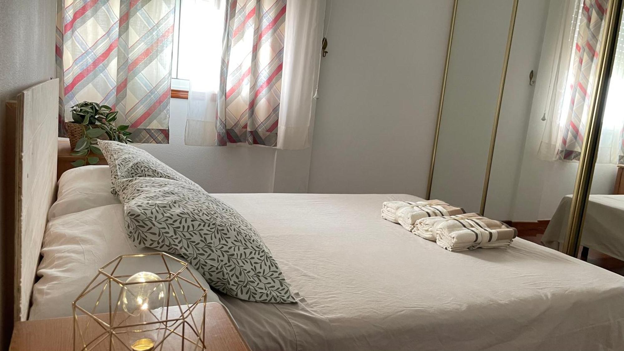 Con Parking Y Terraza Con Barbacoa Apartamento Foz