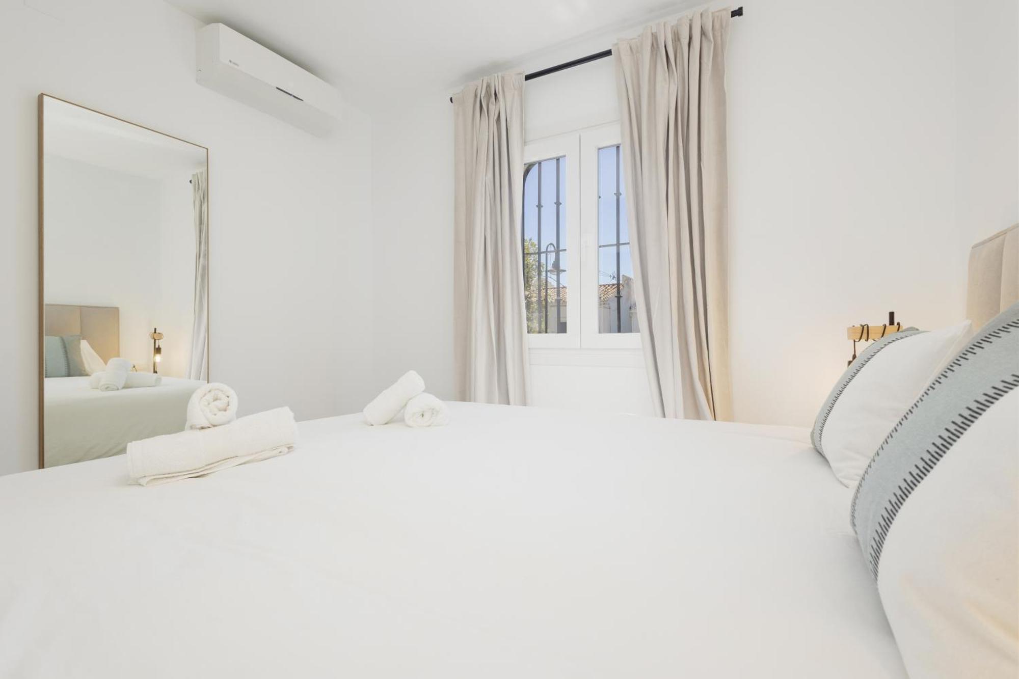 Apartamento Townhouse, Recently Renovated And 200m From La Cala Beach, In Mijas Costa *