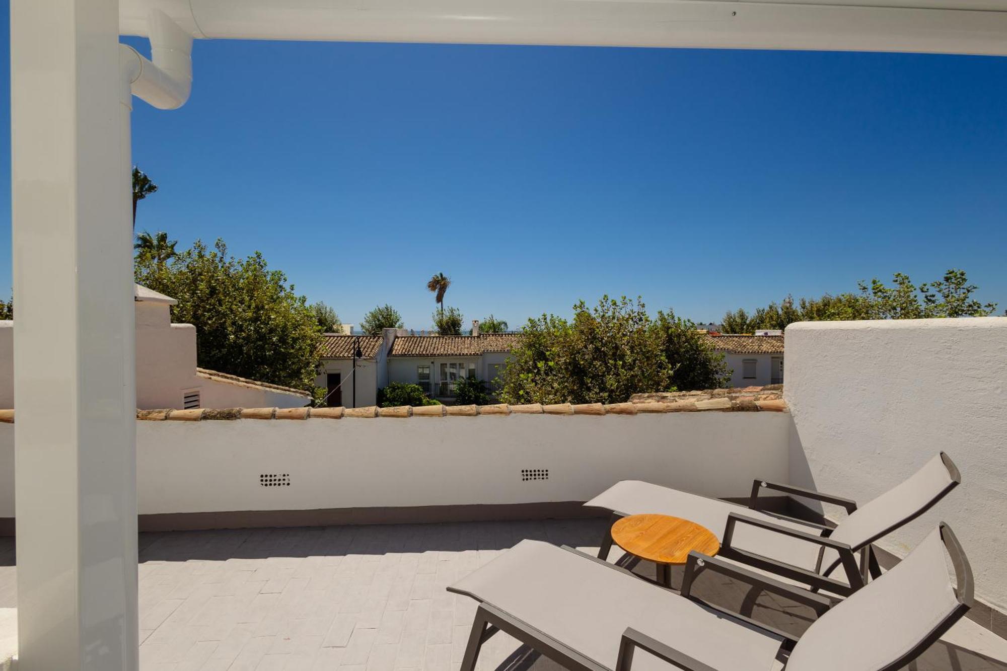 Townhouse, Recently Renovated And 200m From La Cala Beach, In Mijas Costa Apartamento La Cala De Mijas