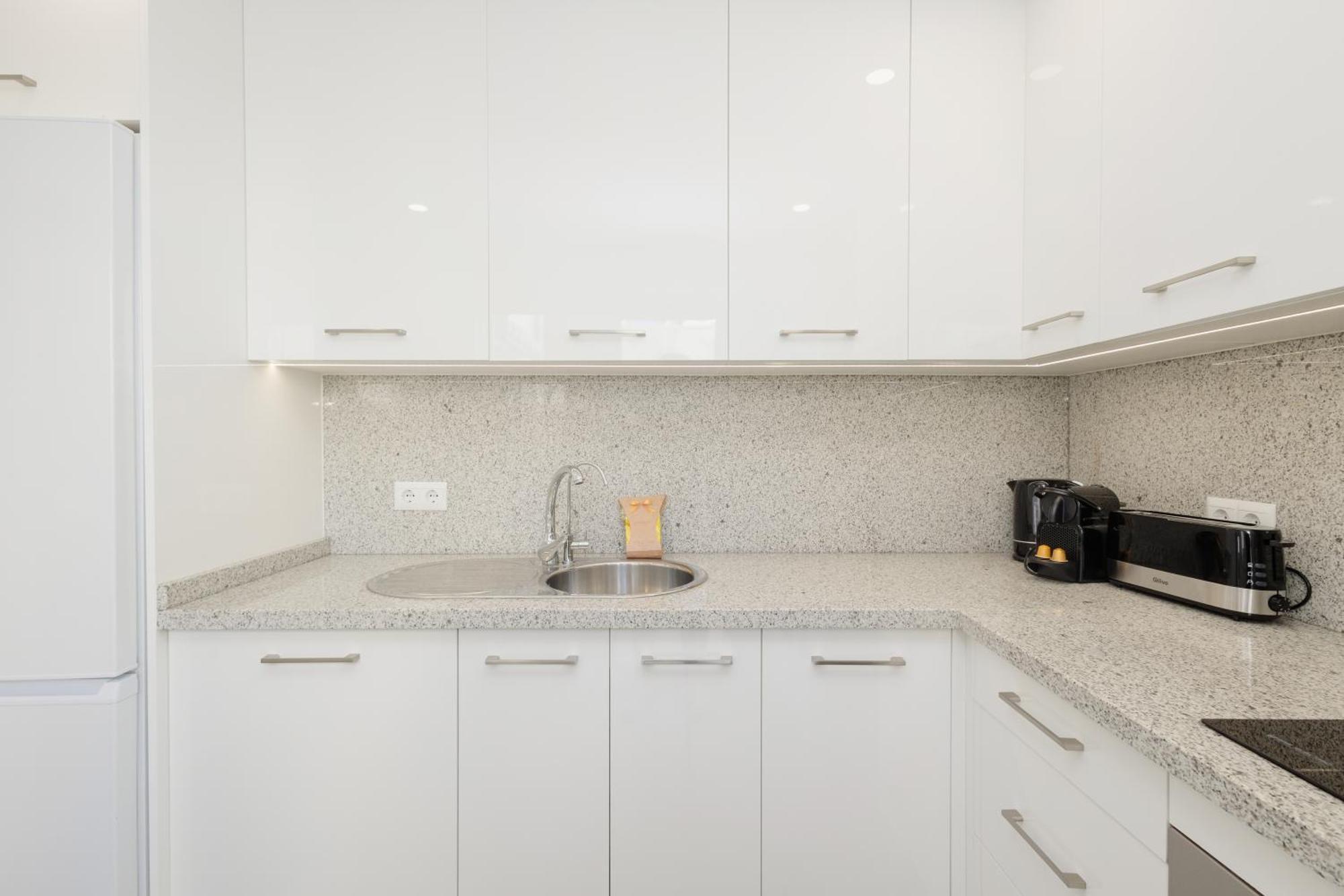 Apartamento Townhouse, Recently Renovated And 200m From La Cala Beach, In Mijas Costa *
