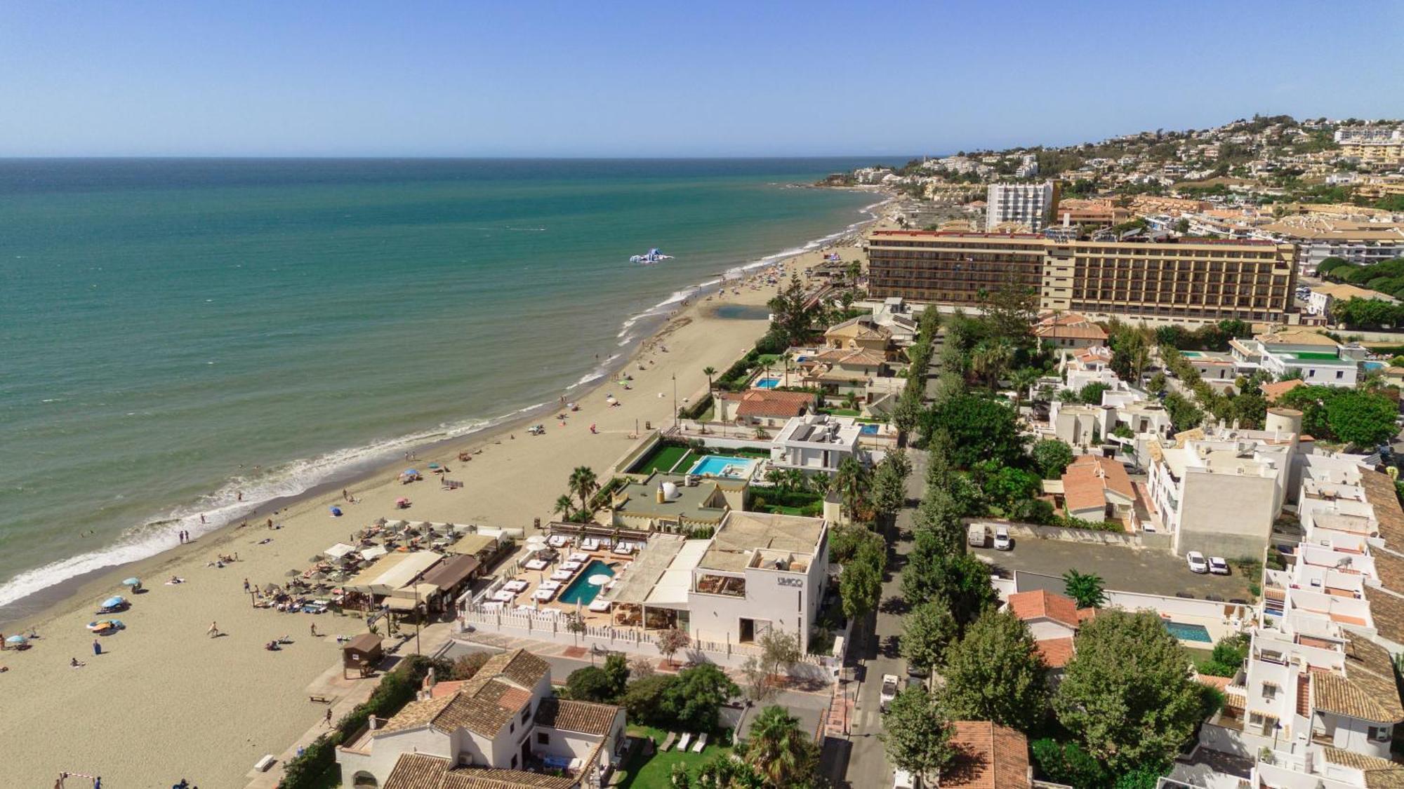 Townhouse, Recently Renovated And 200m From La Cala Beach, In Mijas Costa Apartamento
