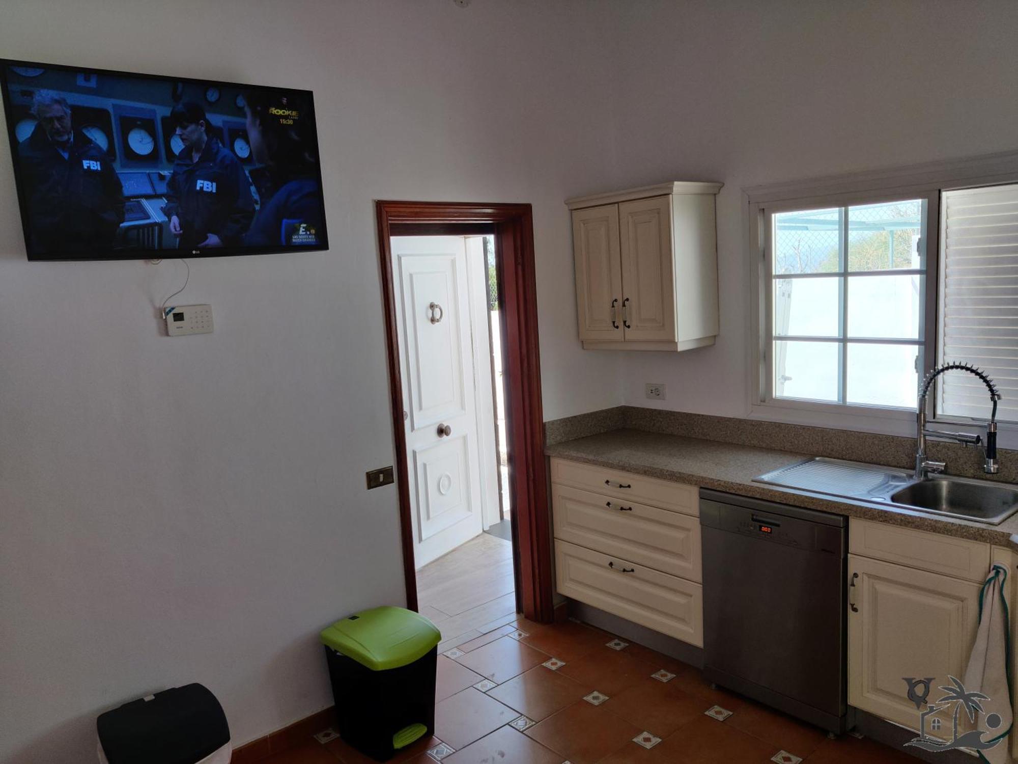 Queca Private Heated Pool Cannon Water And Jacuzzi