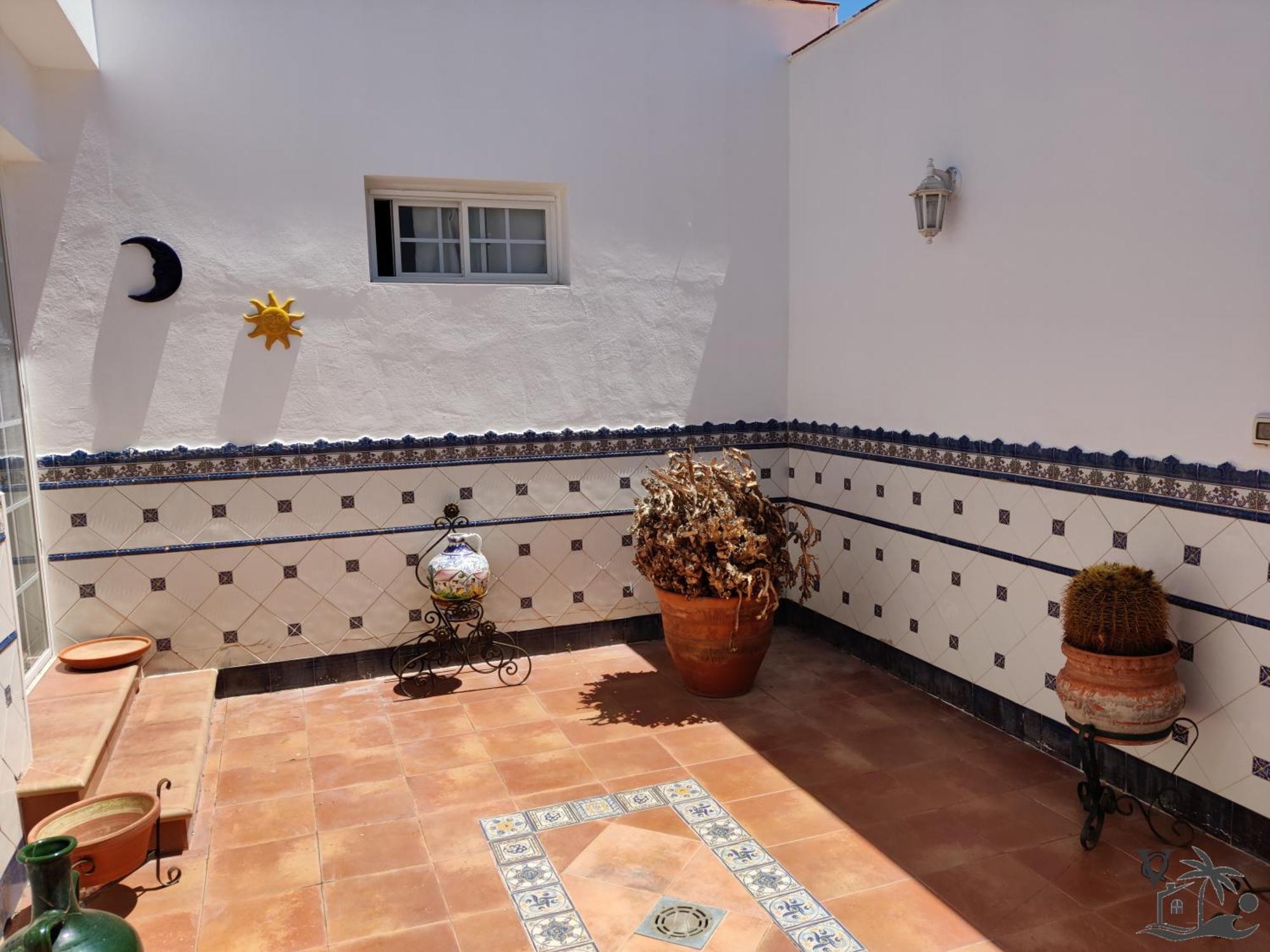 Queca Private Heated Pool Cannon Water And Jacuzzi Santa Cruz de Tenerife