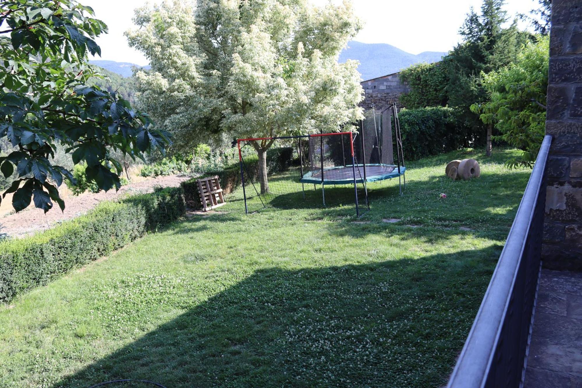 Lanau Casa Barbacoa Bike's Jardin Naturaleza Сasa de vacaciones Morillo de Monclus