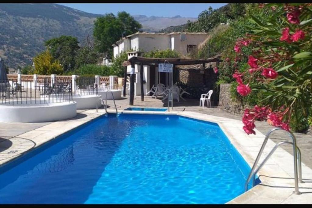Casa De Nogales *