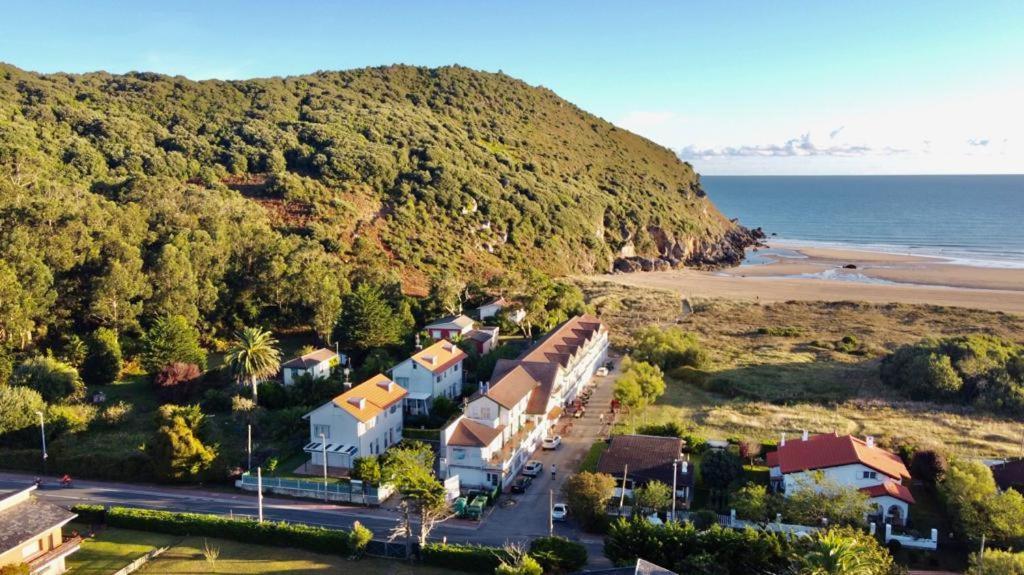 Nueva Berria Apartahotel