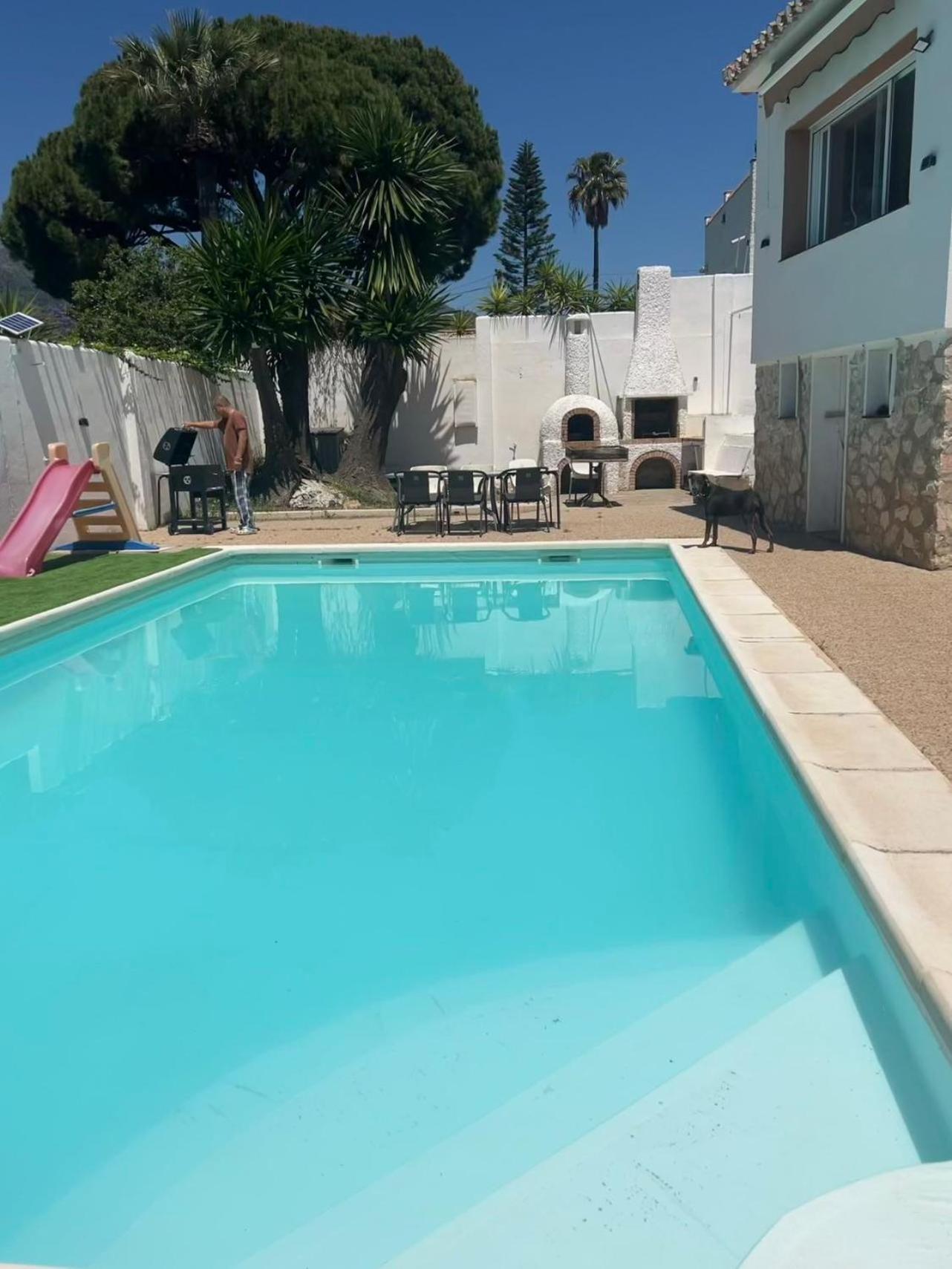 Guest house Marbella别墅独立房带泳池 *