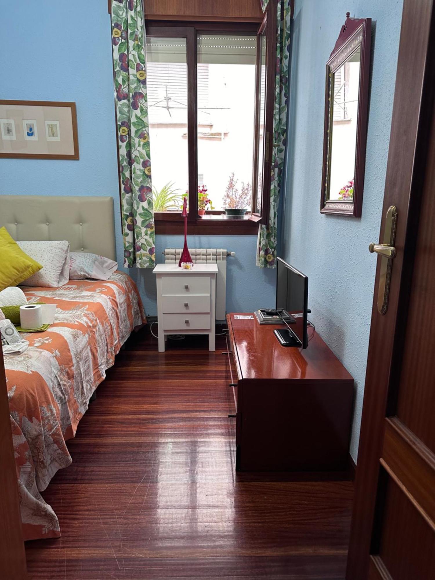 Homestay Elysium House *