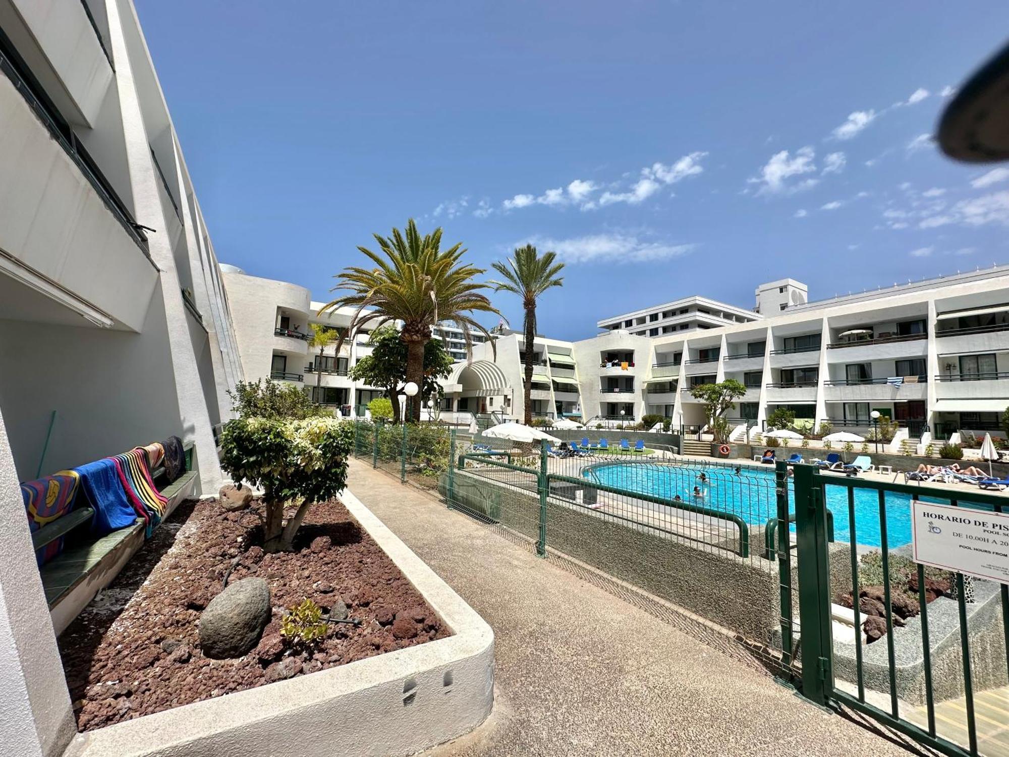Centro Playa De Americas Apartment *