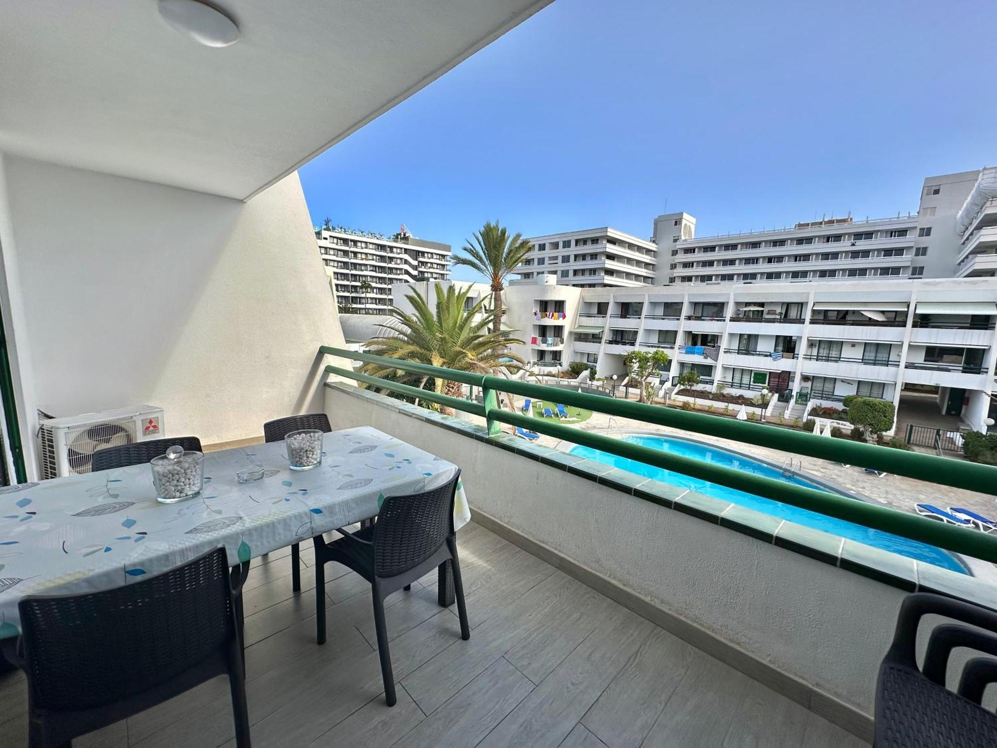 Centro Playa De Americas Apartment *