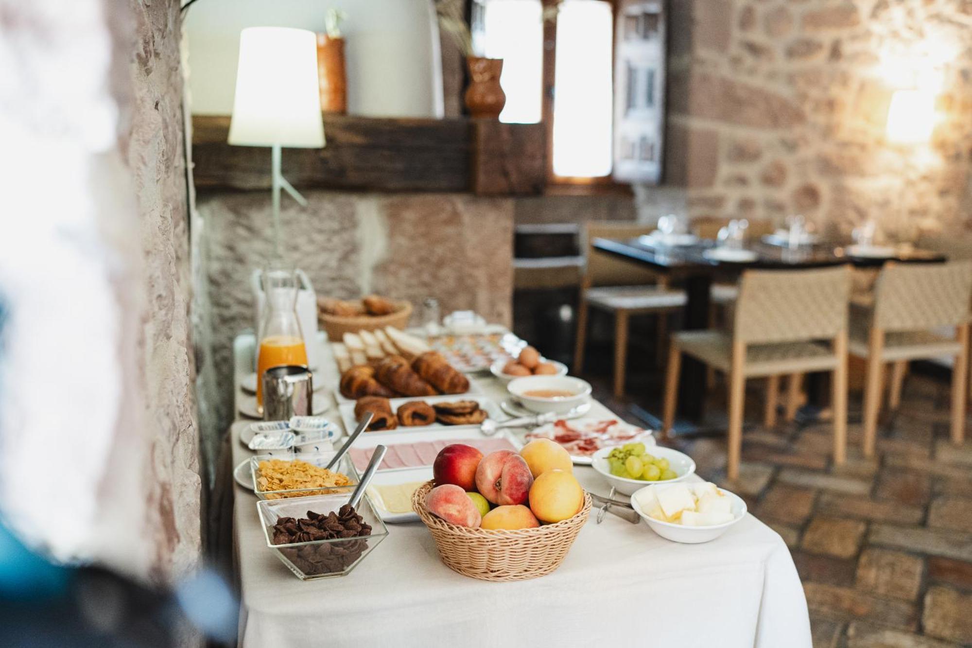 Rural Latorrién De Ane Hotel