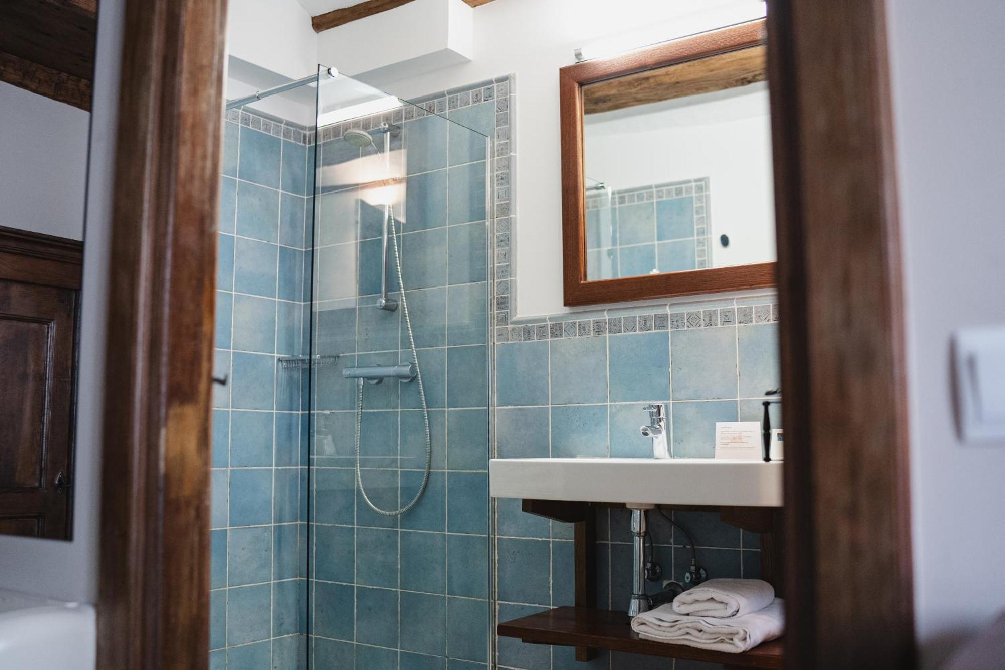 Hotel Rural Latorrién De Ane 3*