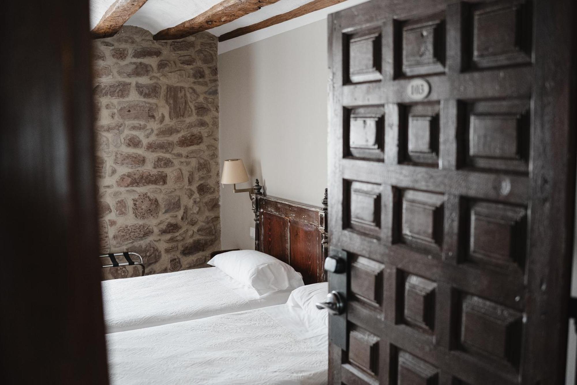 Rural Latorrién De Ane Hotel Mues