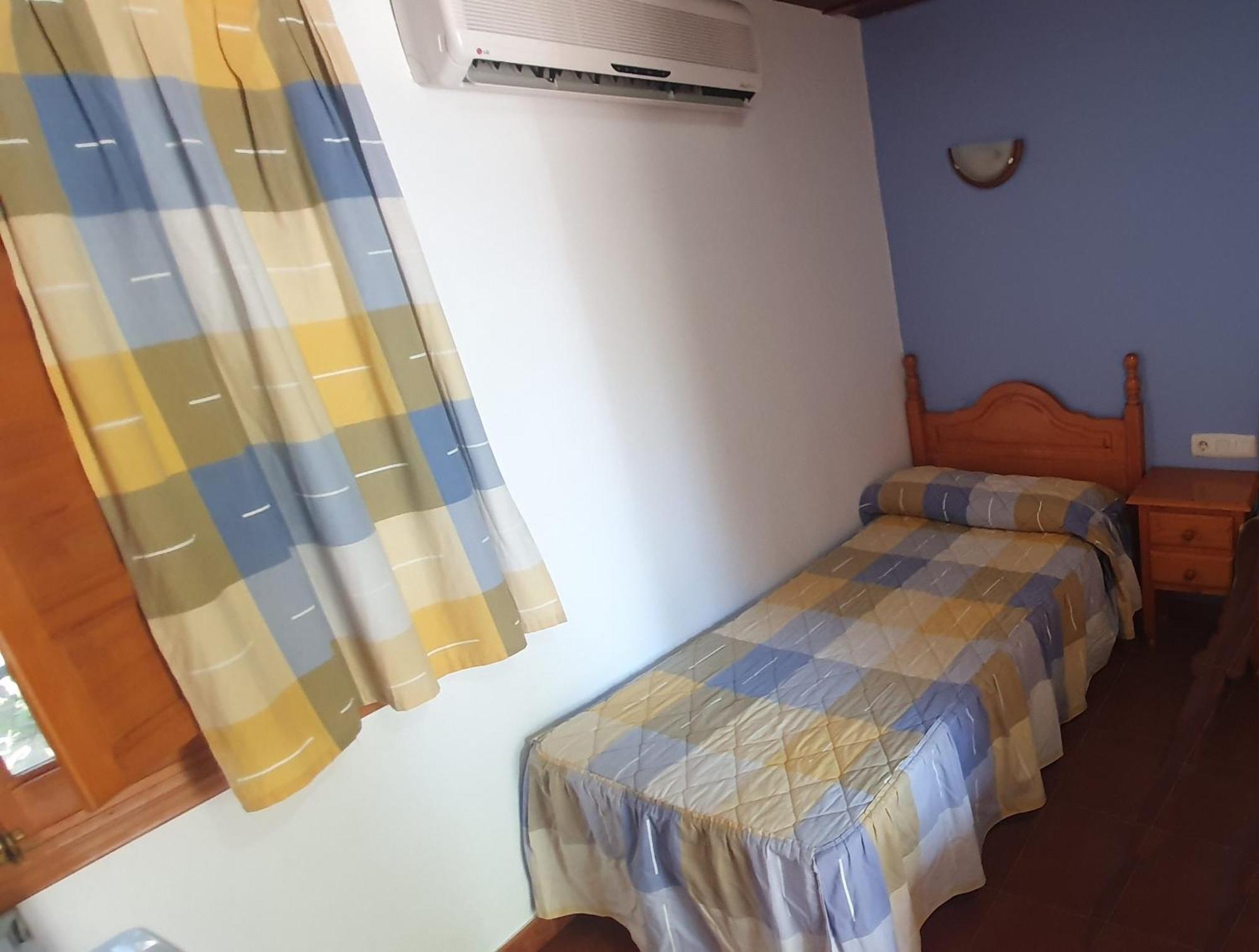 Camping 2* Fuente de Piedra