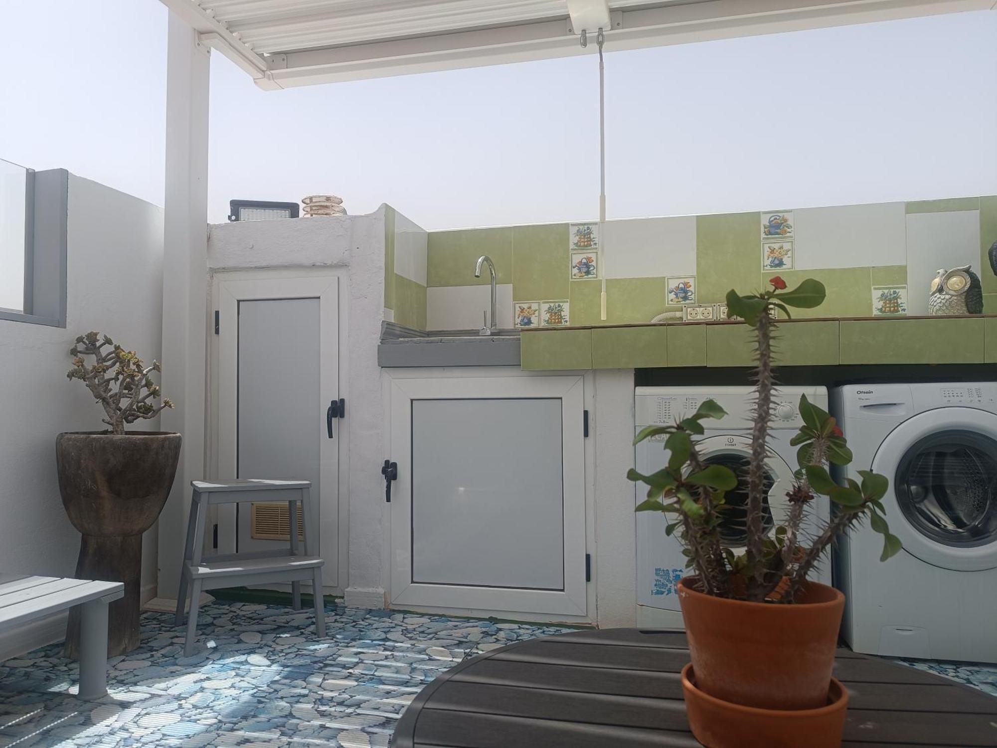 Solo Adultos, Tuneras Country house