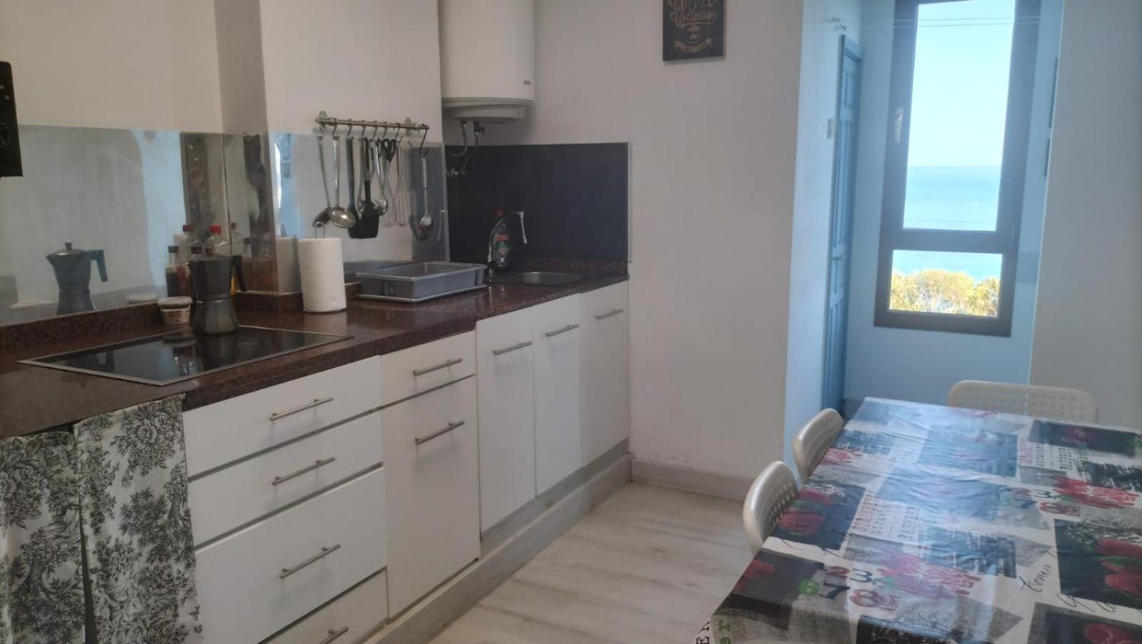 Almenaralove See Watching Apartment