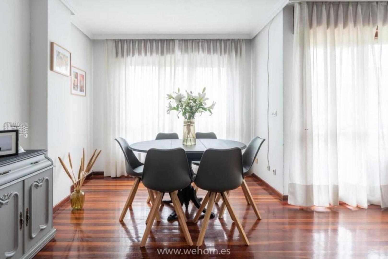 Apartamento Con Parking Privado