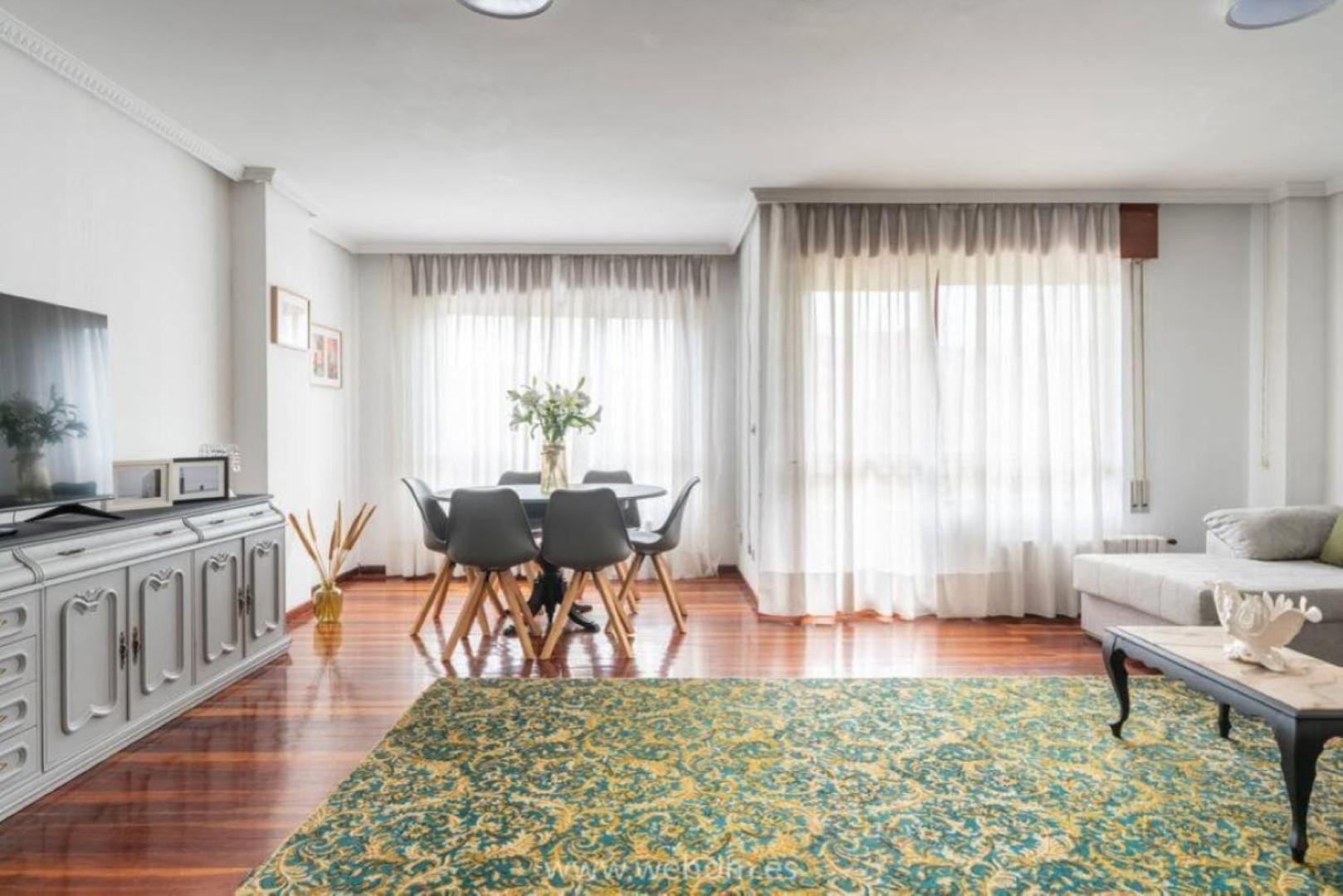 Apartamento Con Parking Privado Apartment