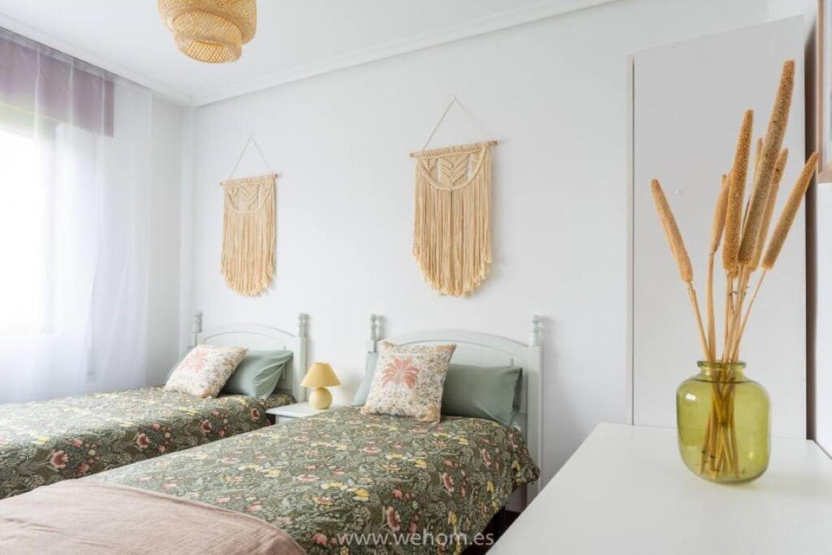 Apartamento Con Parking Privado * Santander