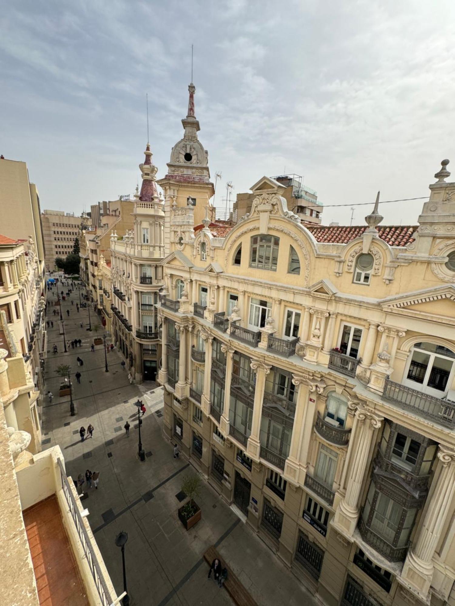 Estudio Con Terraza Y Vistas En El Centro * Albacete