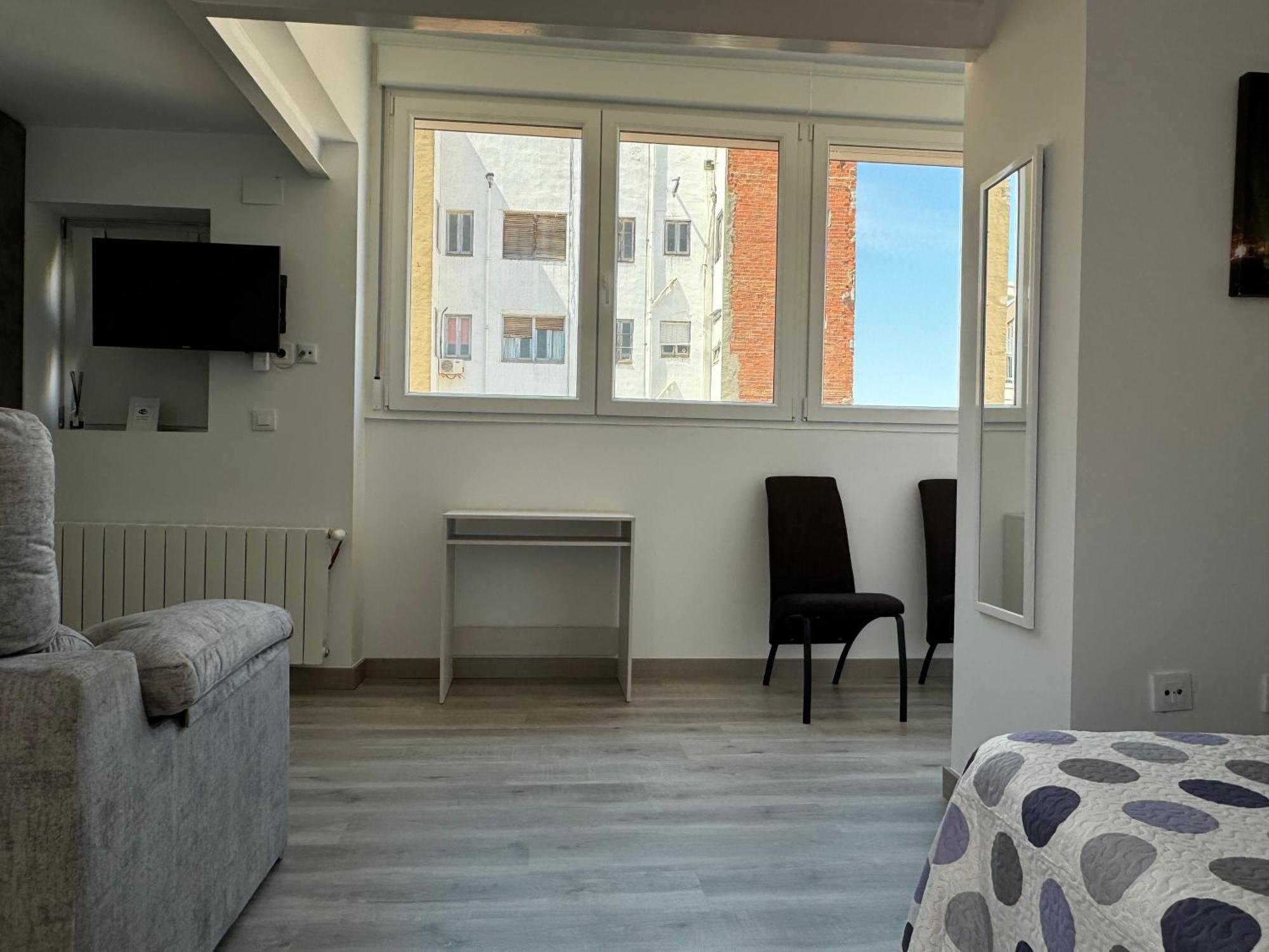Estudio Con Terraza Y Vistas En El Centro * Albacete