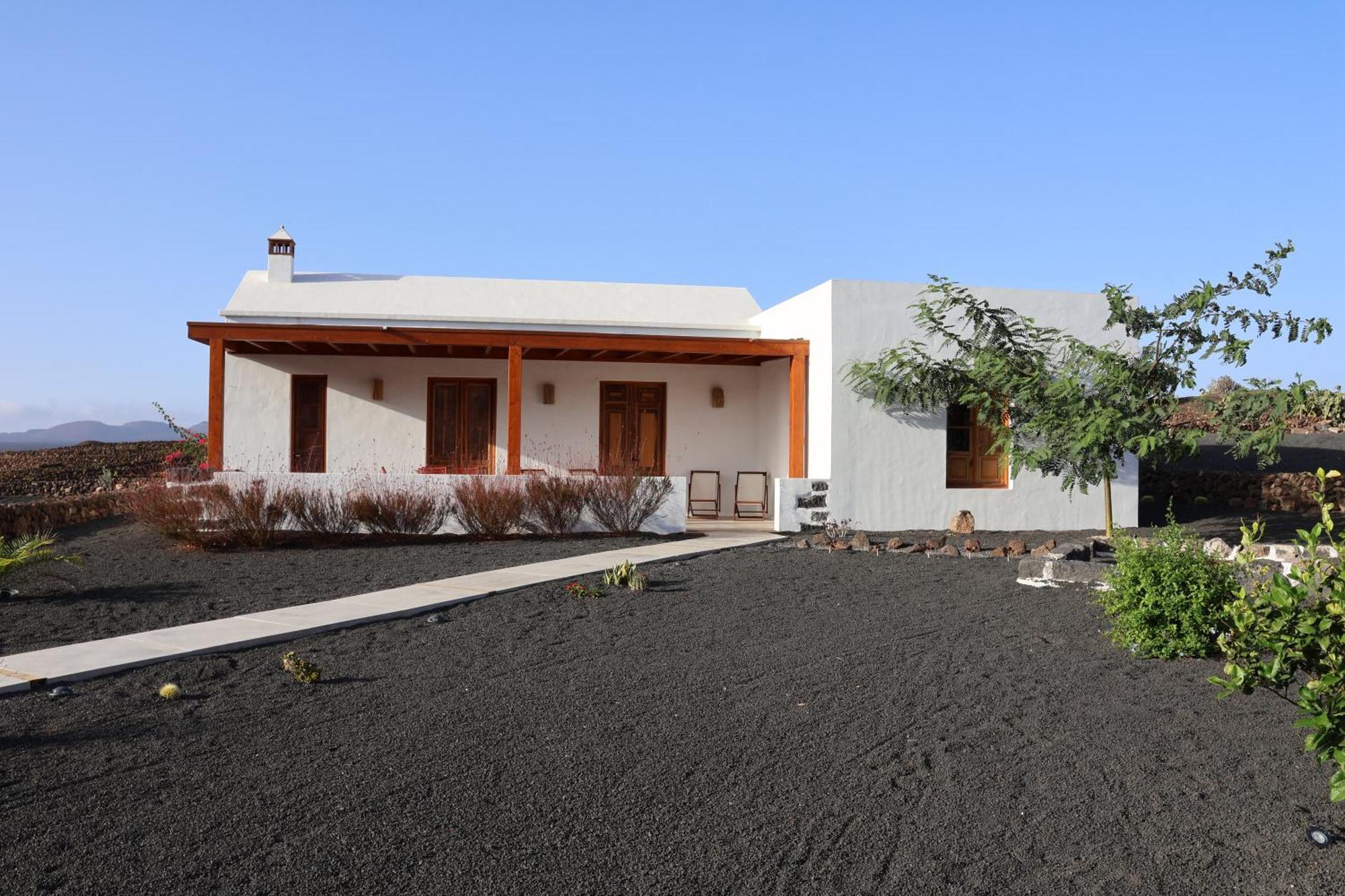 Embeleso Villa *