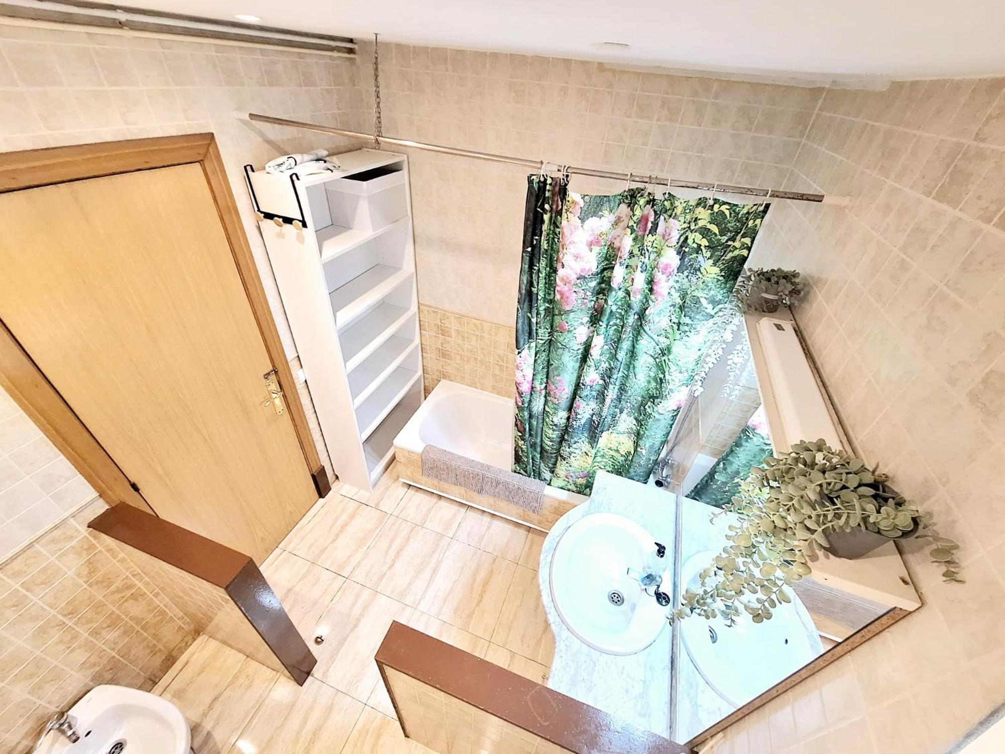 Apartment Con Compartidas *