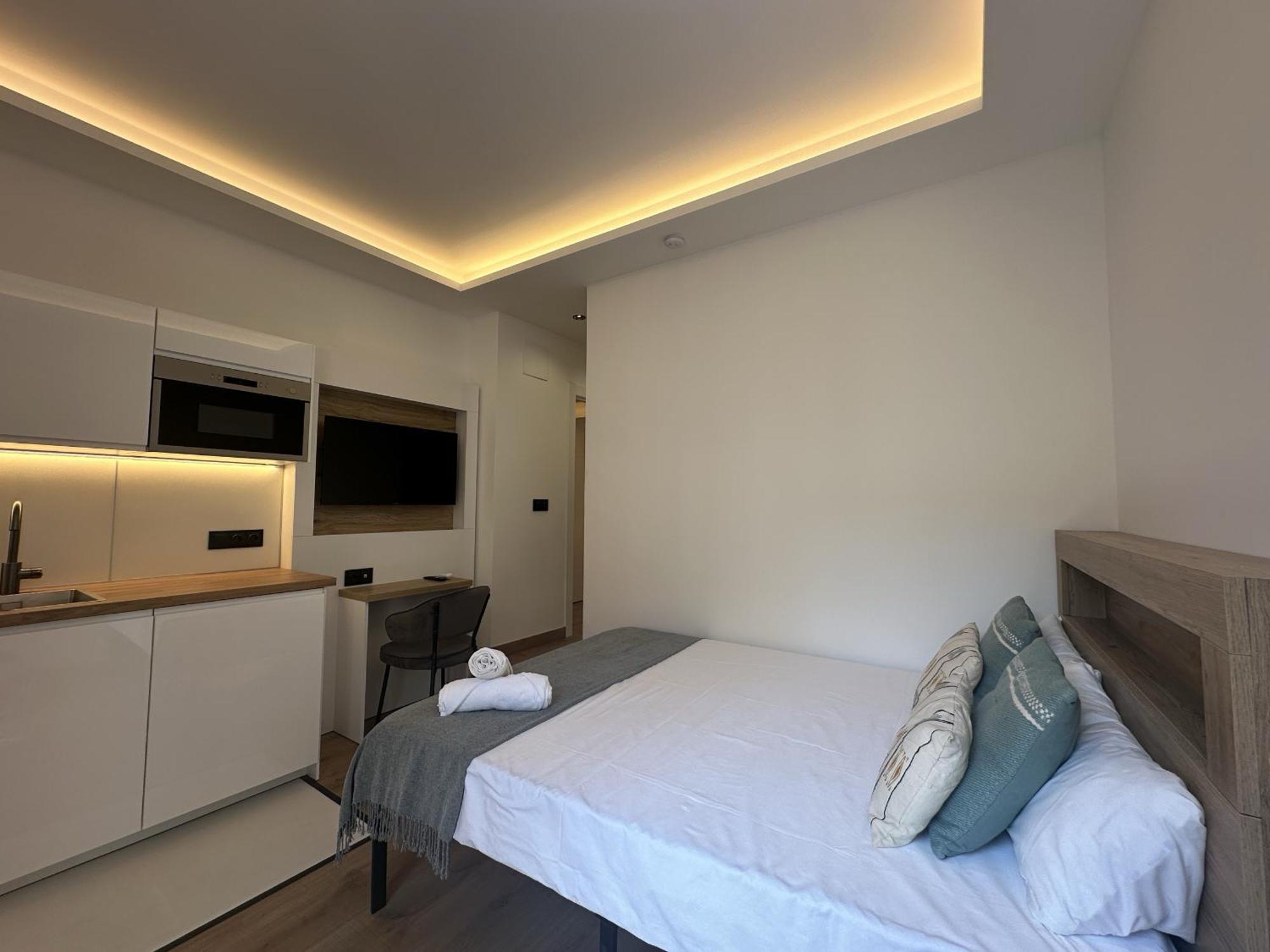 Irreverents Apartment