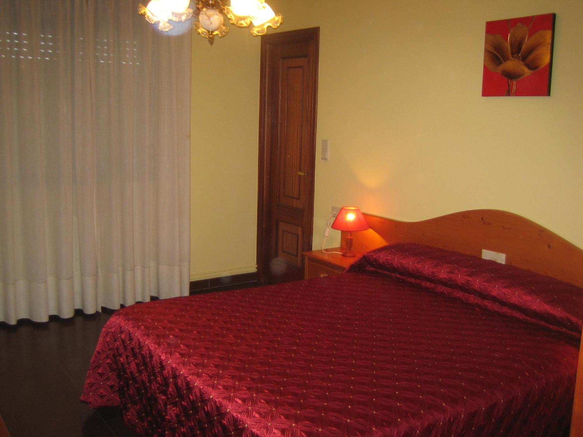 Hotel Chola *