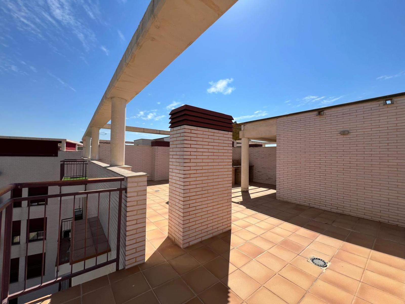 Balnea Experiences - Con Piscina Exterior, Jacuzzi Y Gimnasio *