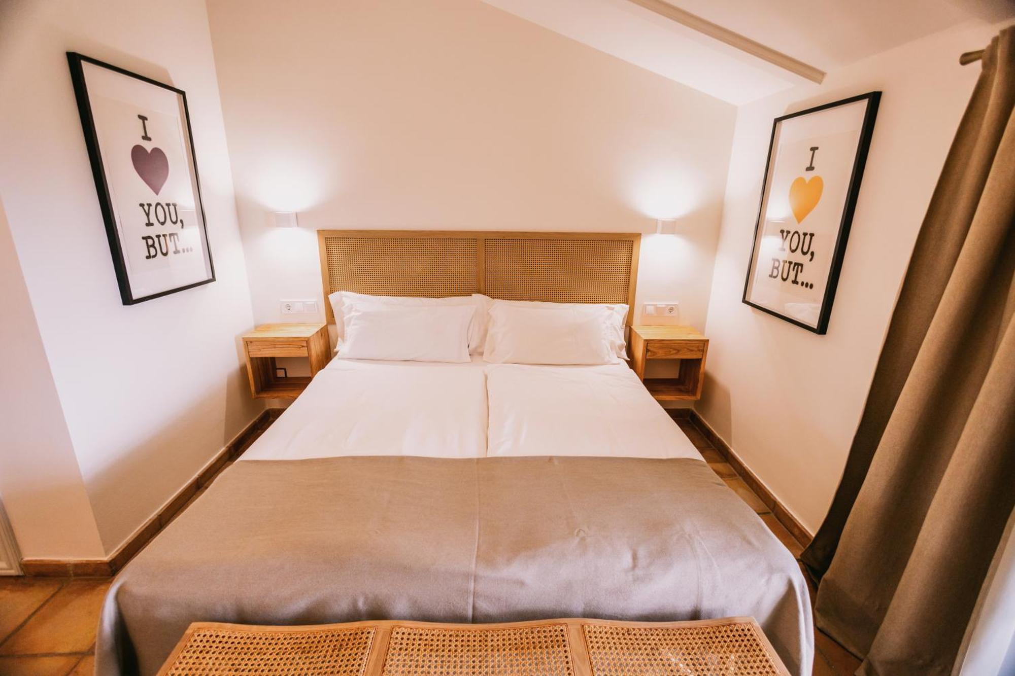 Del Marqués Hotel 4*
