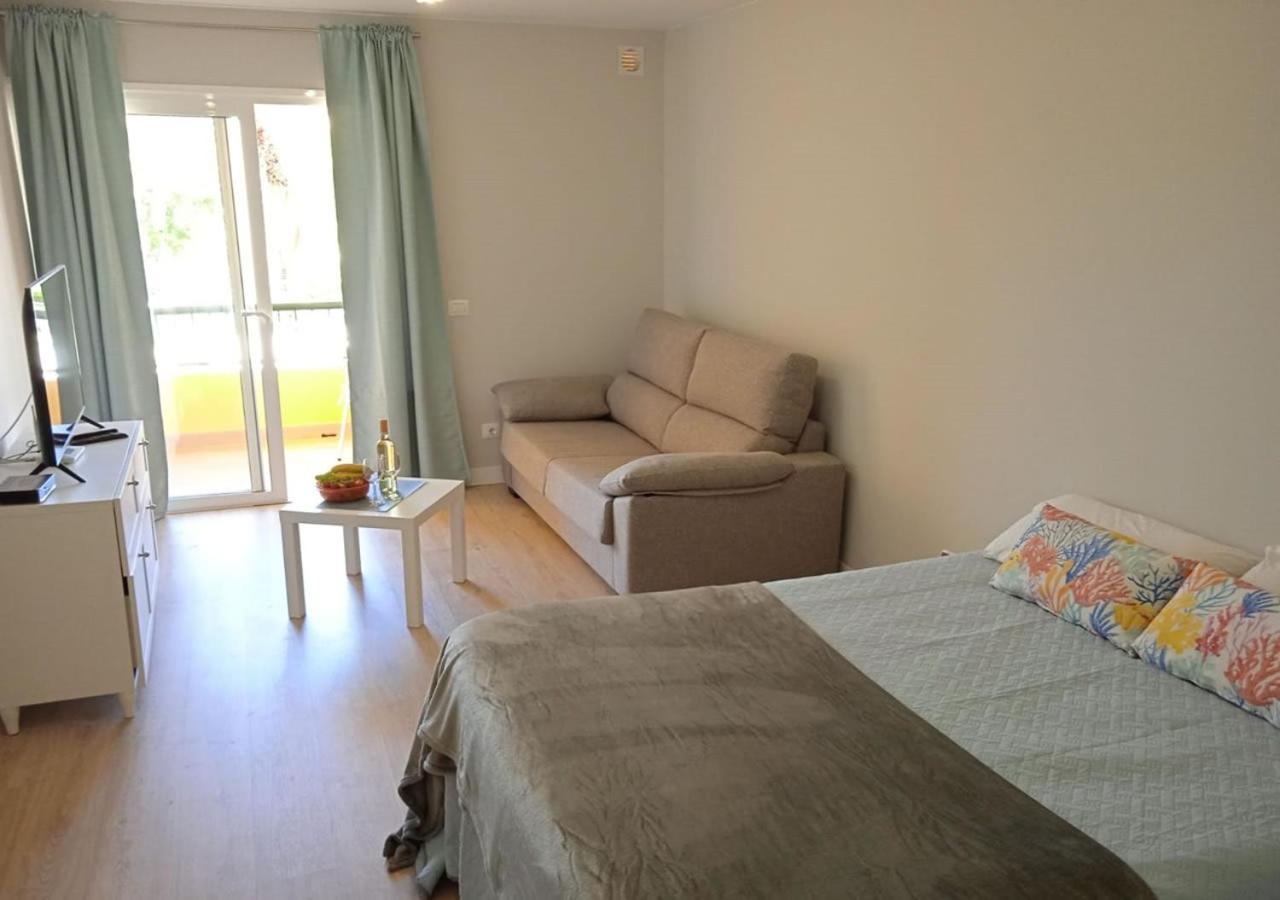 Estudio En Torres Del Sol En Lado Del Mar *