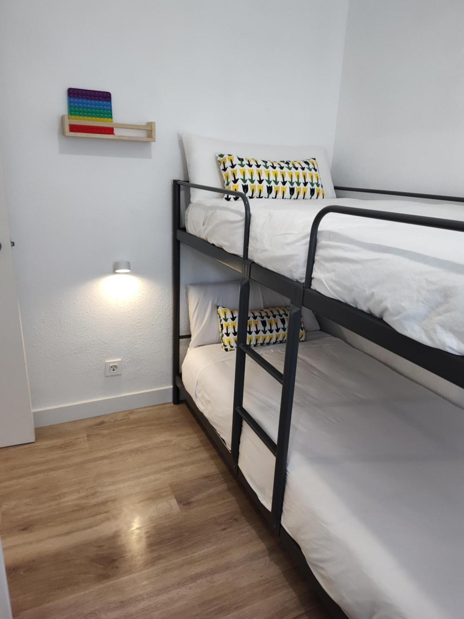 Entero Con Desayuno Incluido Y Parking Gratuito, A 3 Km De Playa Con Aire Acondicionado Apartamento *