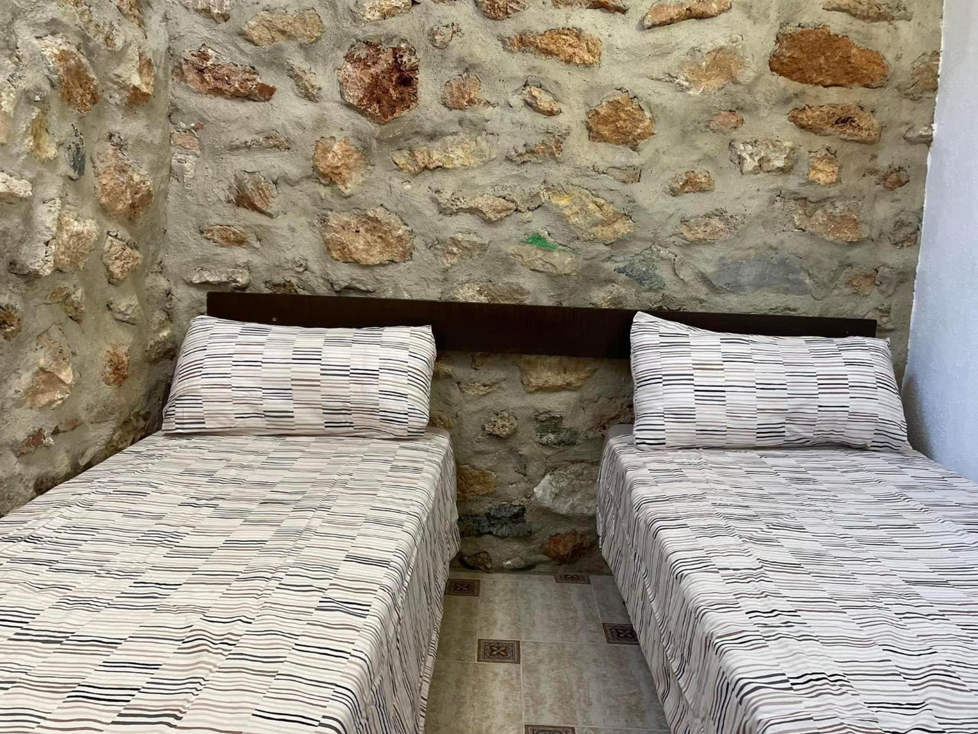 Casa De Piedra