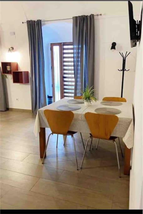 Apartamento La Boveda Casco Antiguo *
