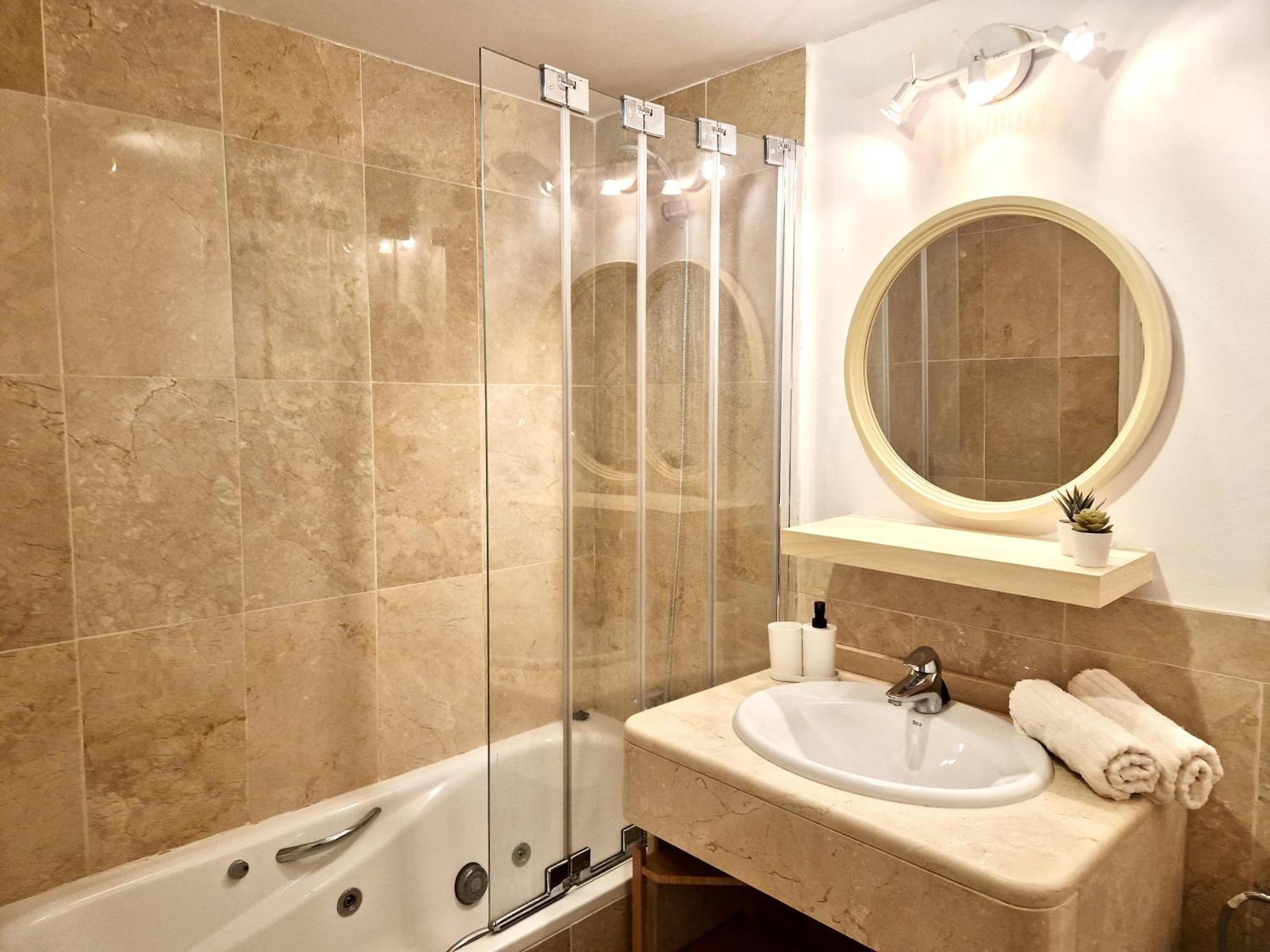 Sr Olivias Sea View Apartamento *