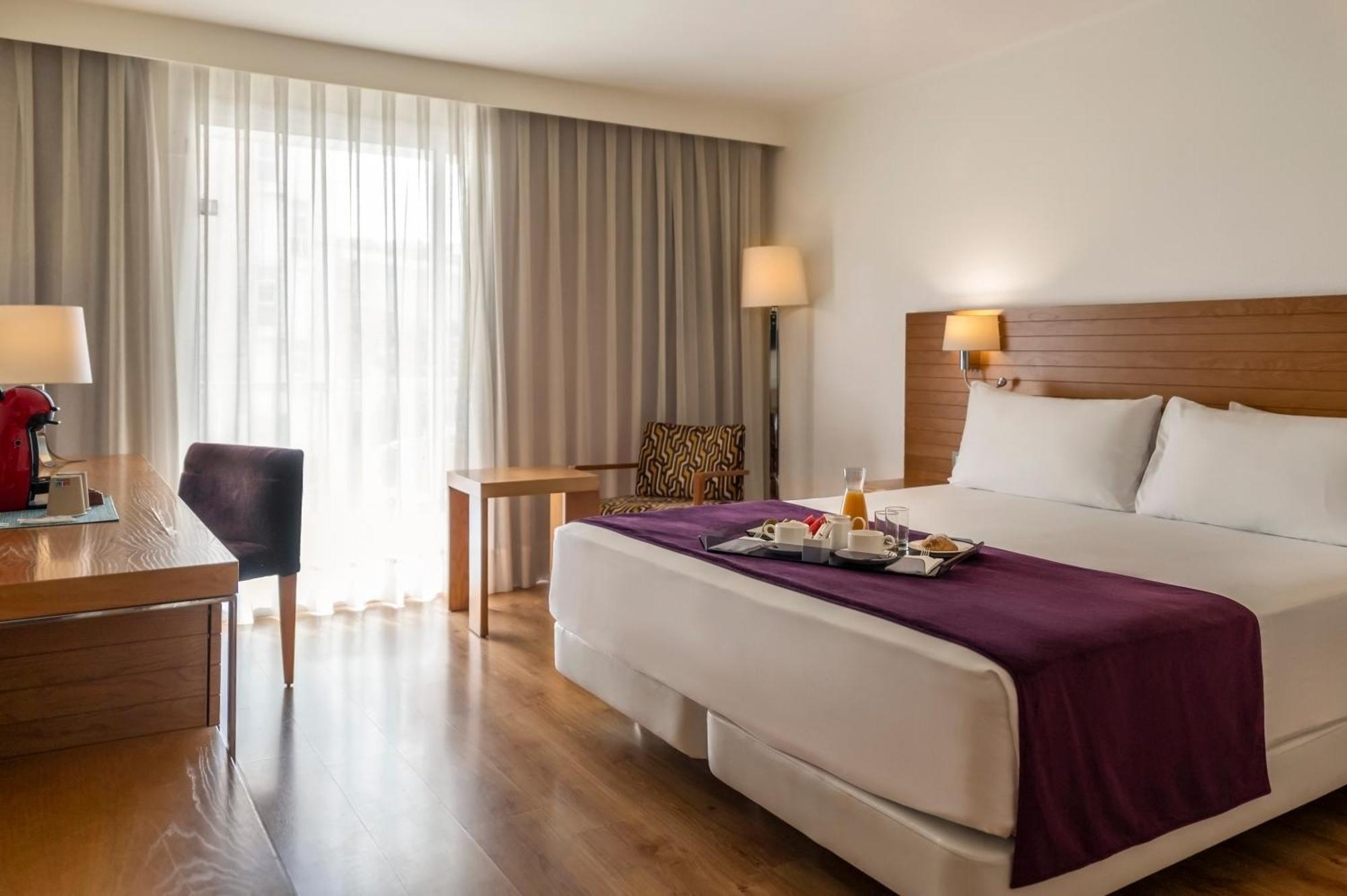 Hotel Hesperia Ciudad De Mallorca 4*