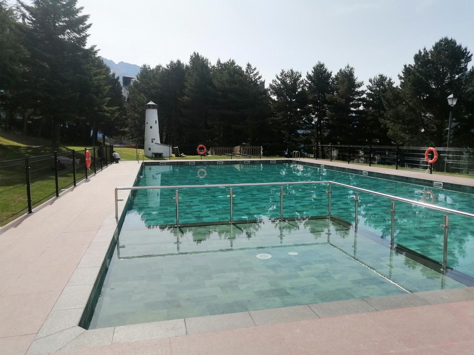 Apartahotel Midi *