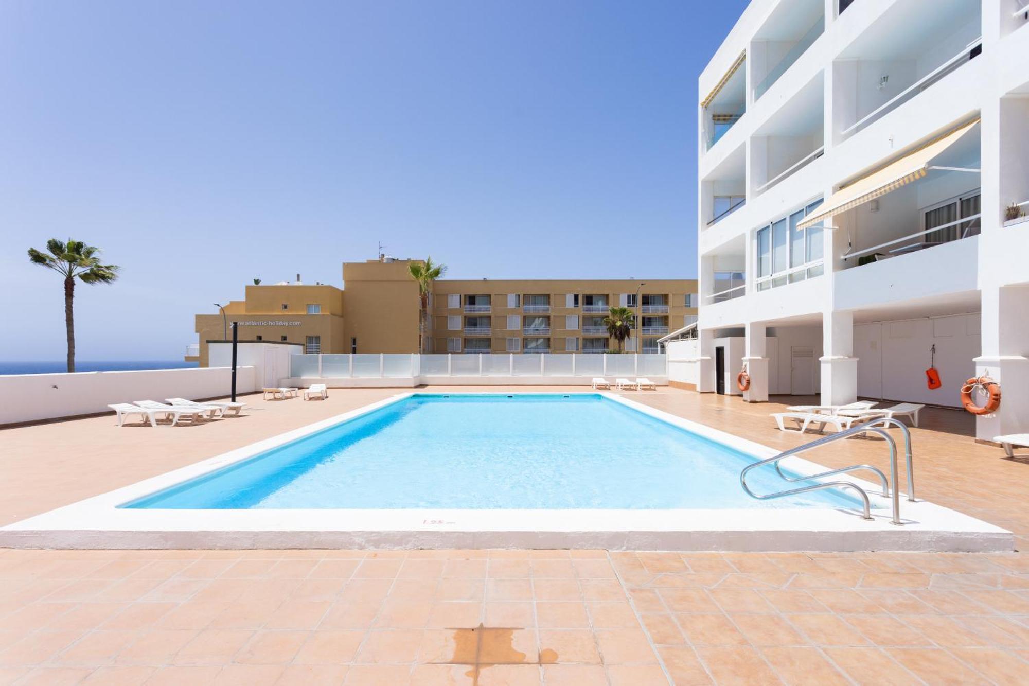 Ancla Views Free Wifi Apartment